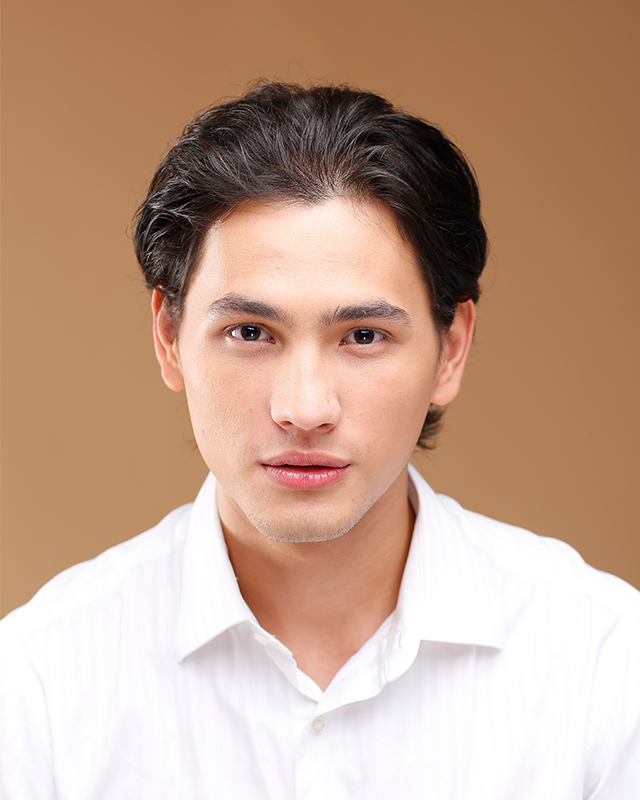 actor Sam Thurman large photo