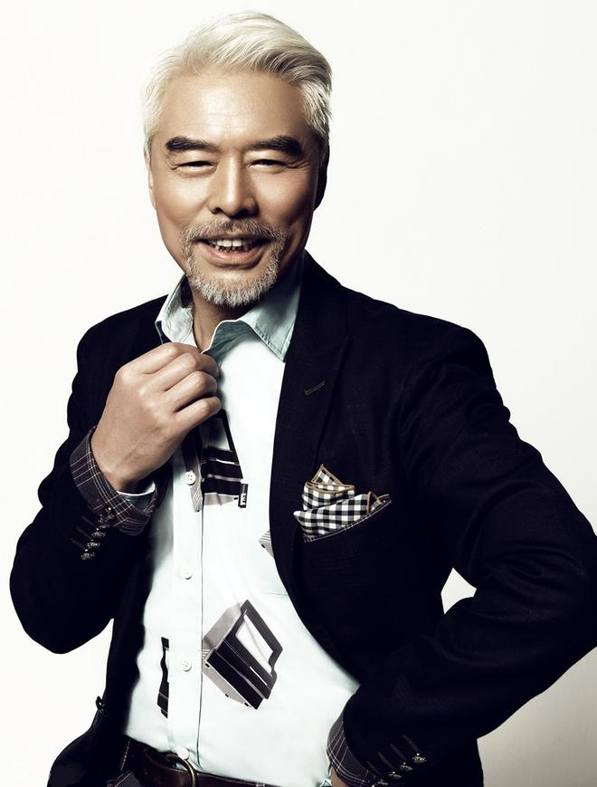 Shuangli Zhang