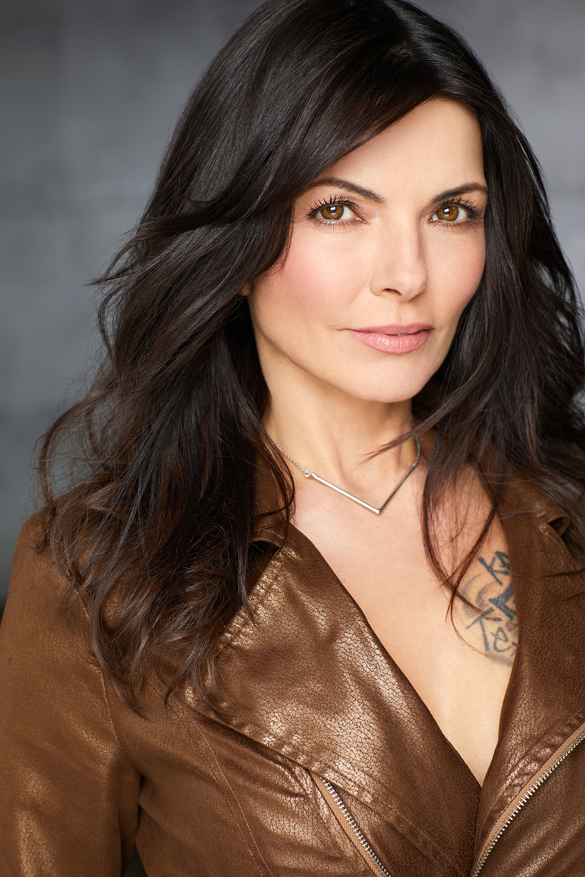 actor Angi Adler large photo