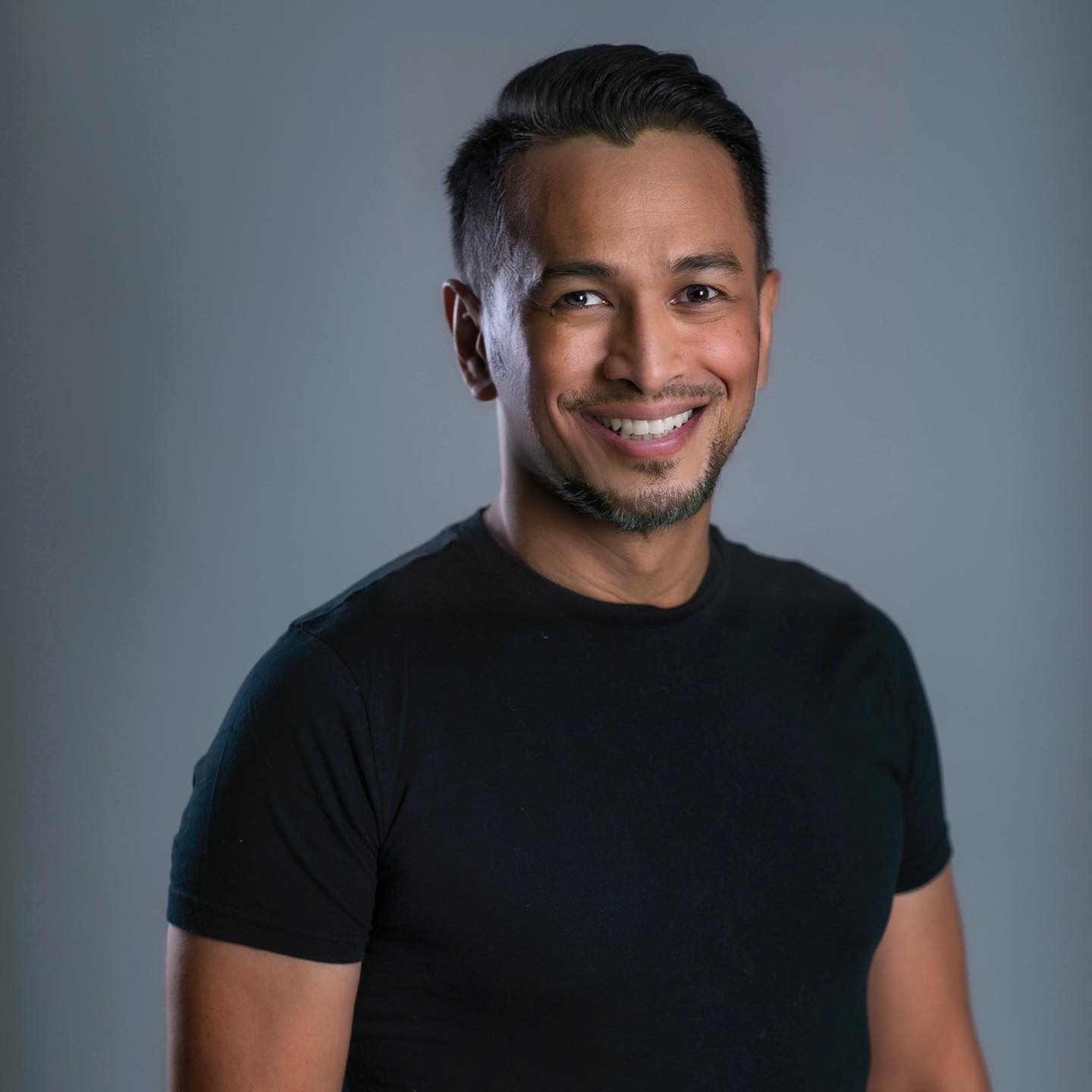 actor Sau Del Rosario large photo