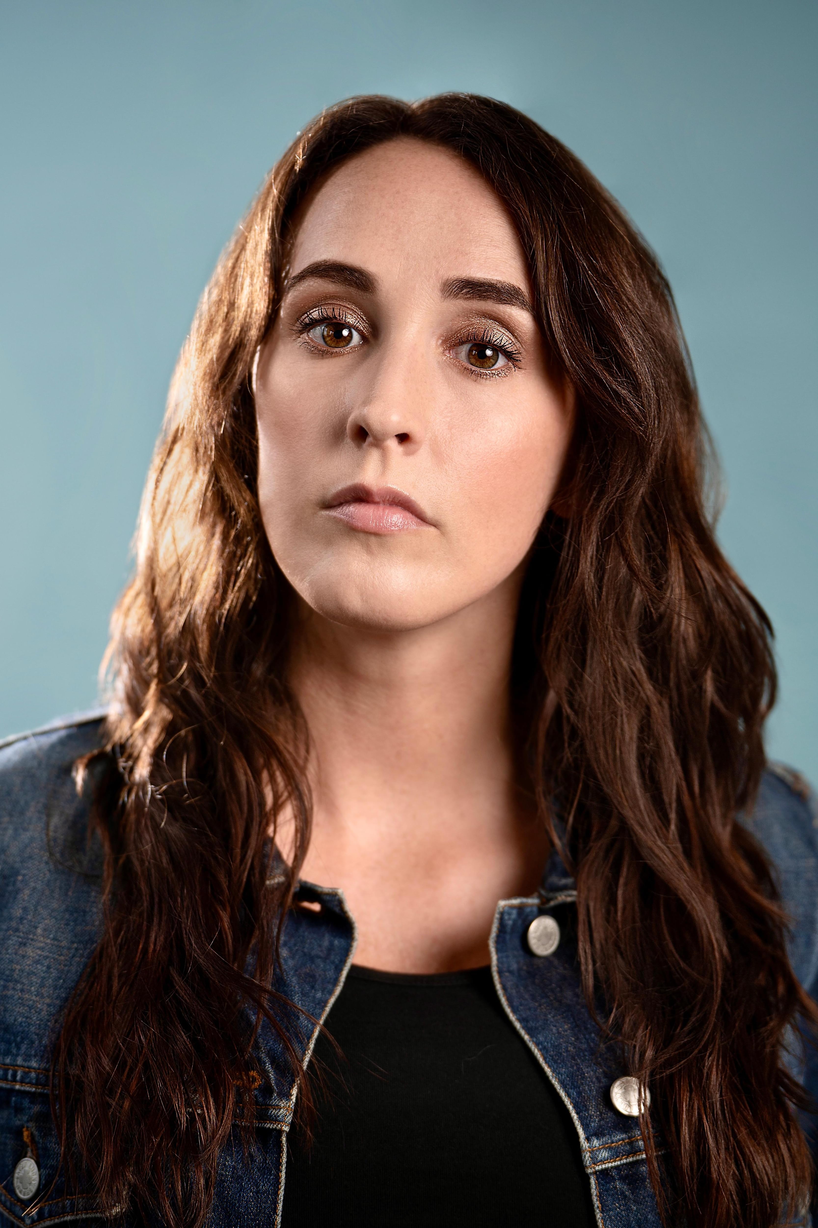 actor April Washko large photo