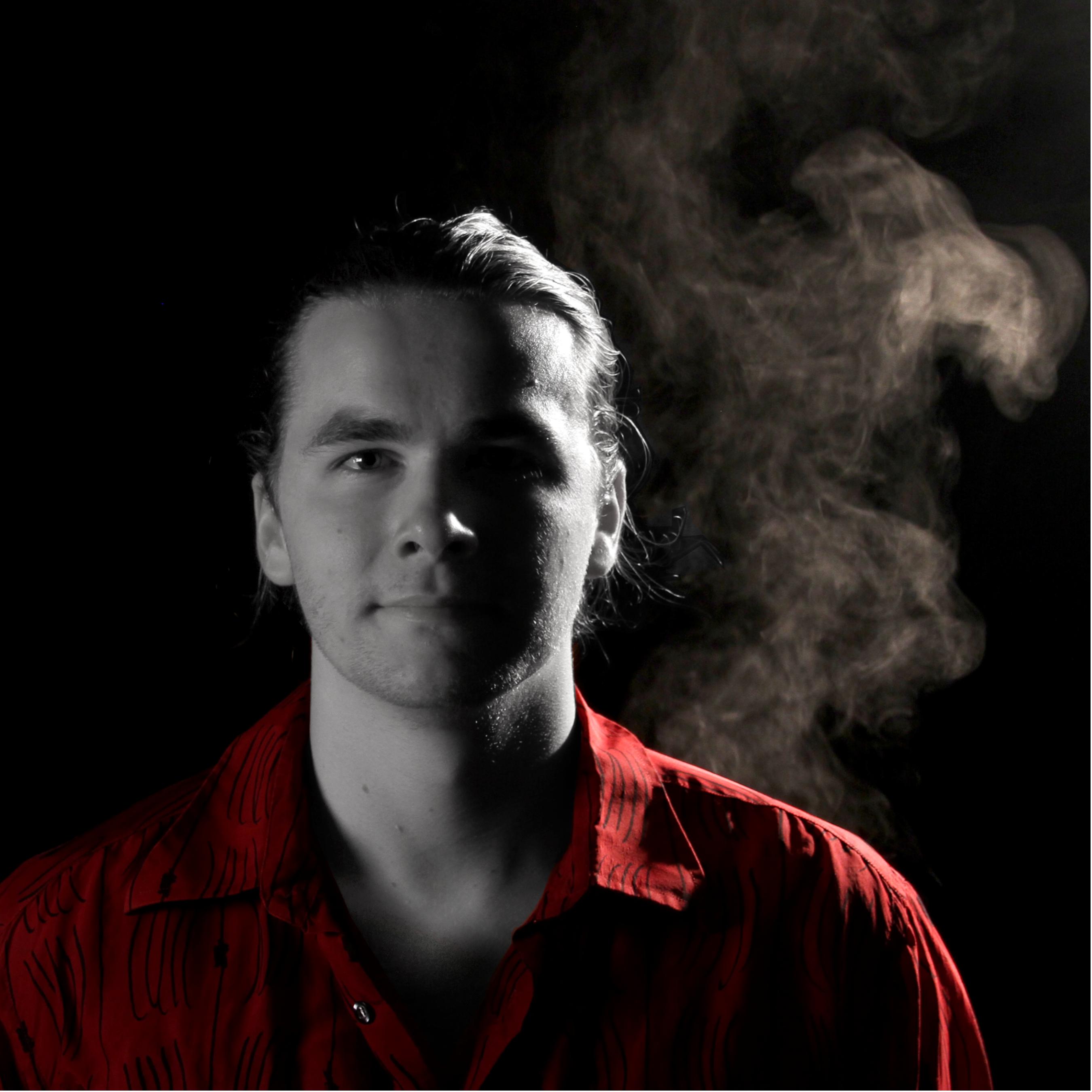 actor Tom Foster large photo