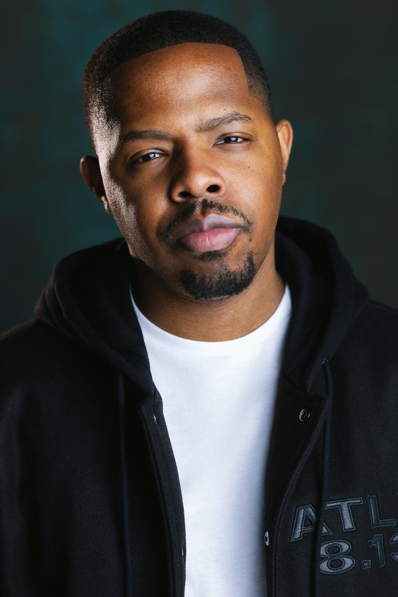 actor Omari Wallace large photo