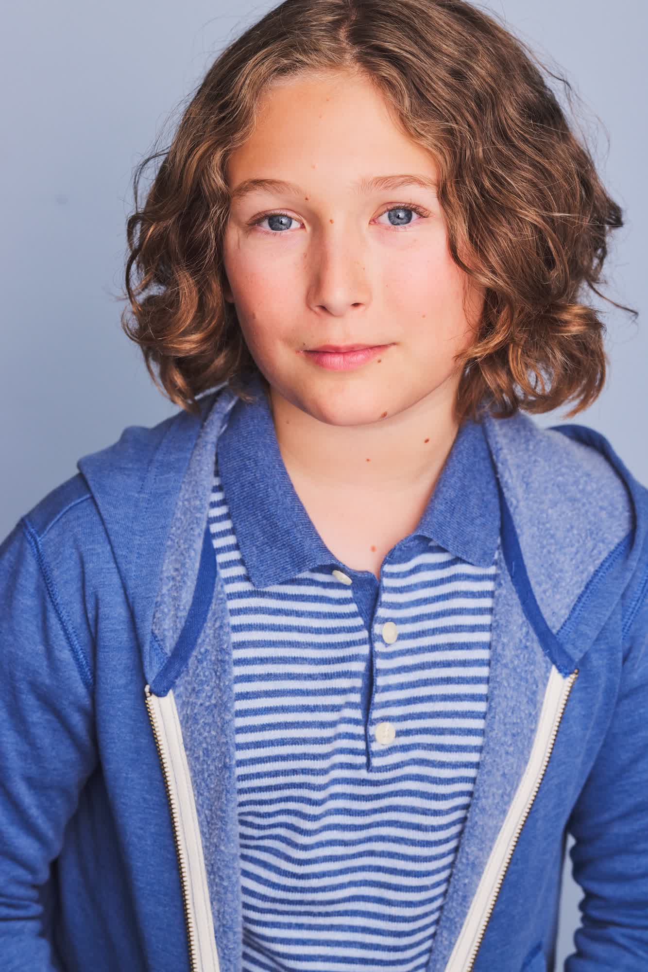 actor Kalon Cox large photo