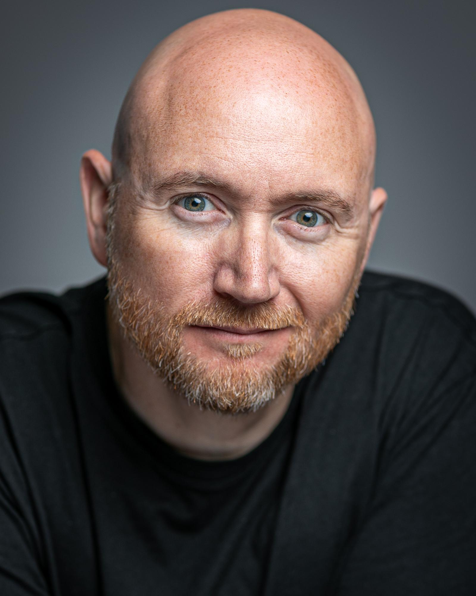 actor Neil Sandland large photo