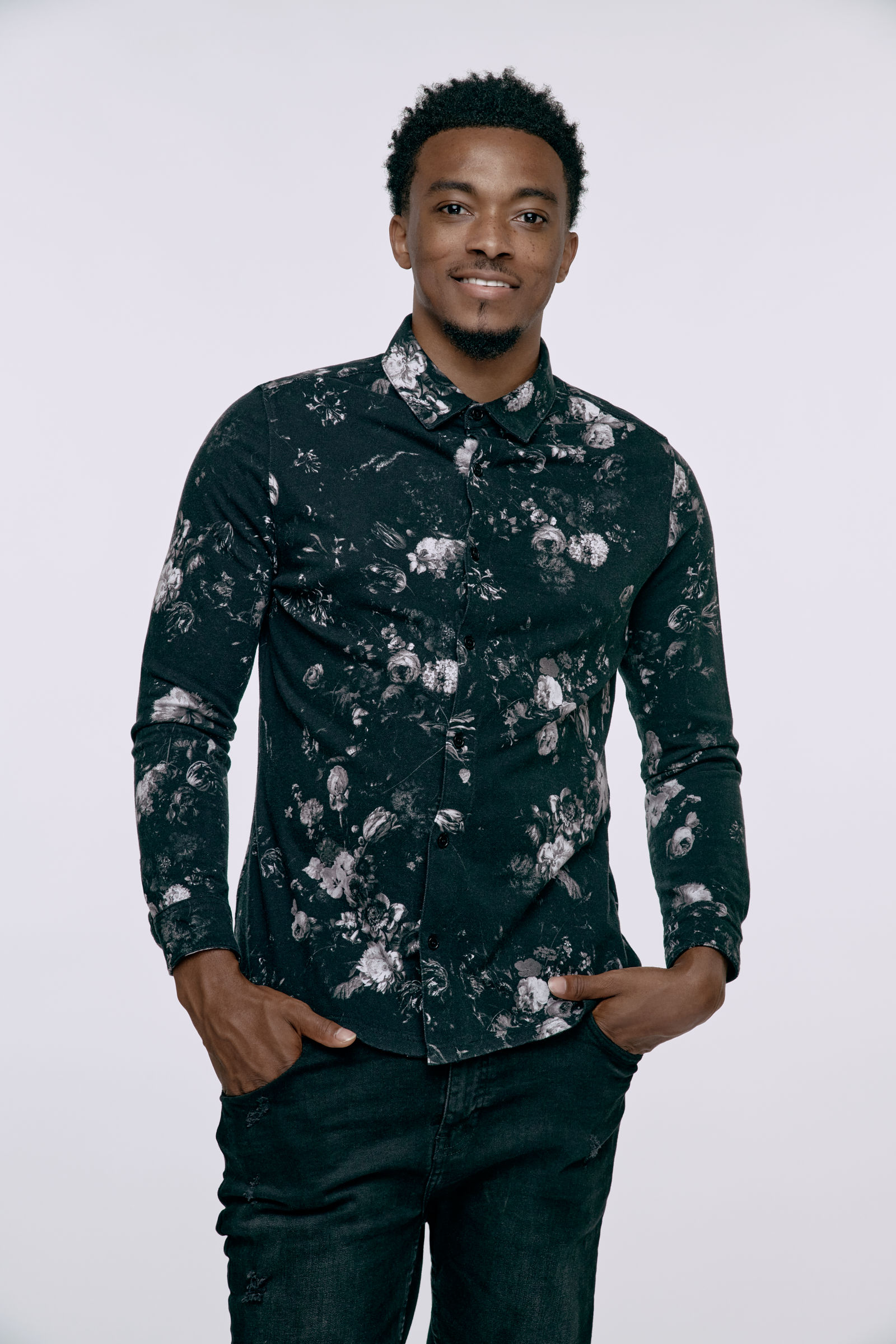 actor Jonathan McReynolds large photo