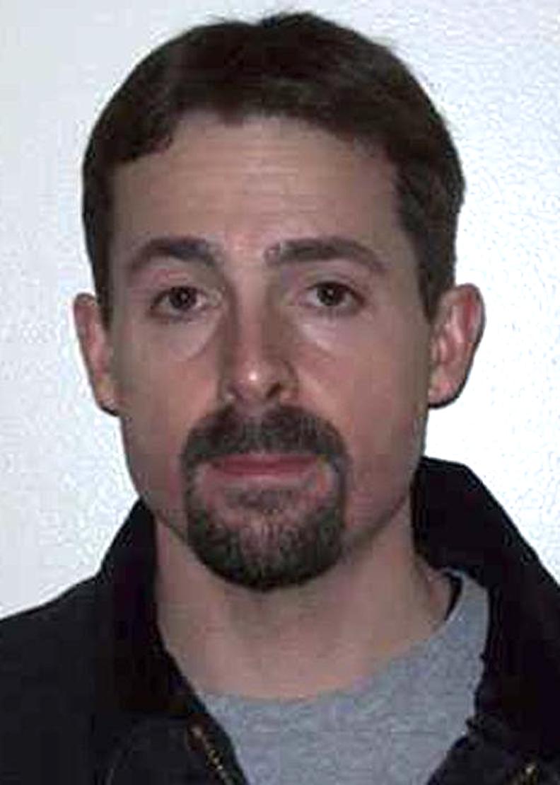 actor Billy Flynn large photo