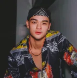 Enzo Santiago