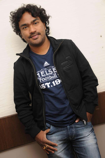 actor Arjun Janya large photo