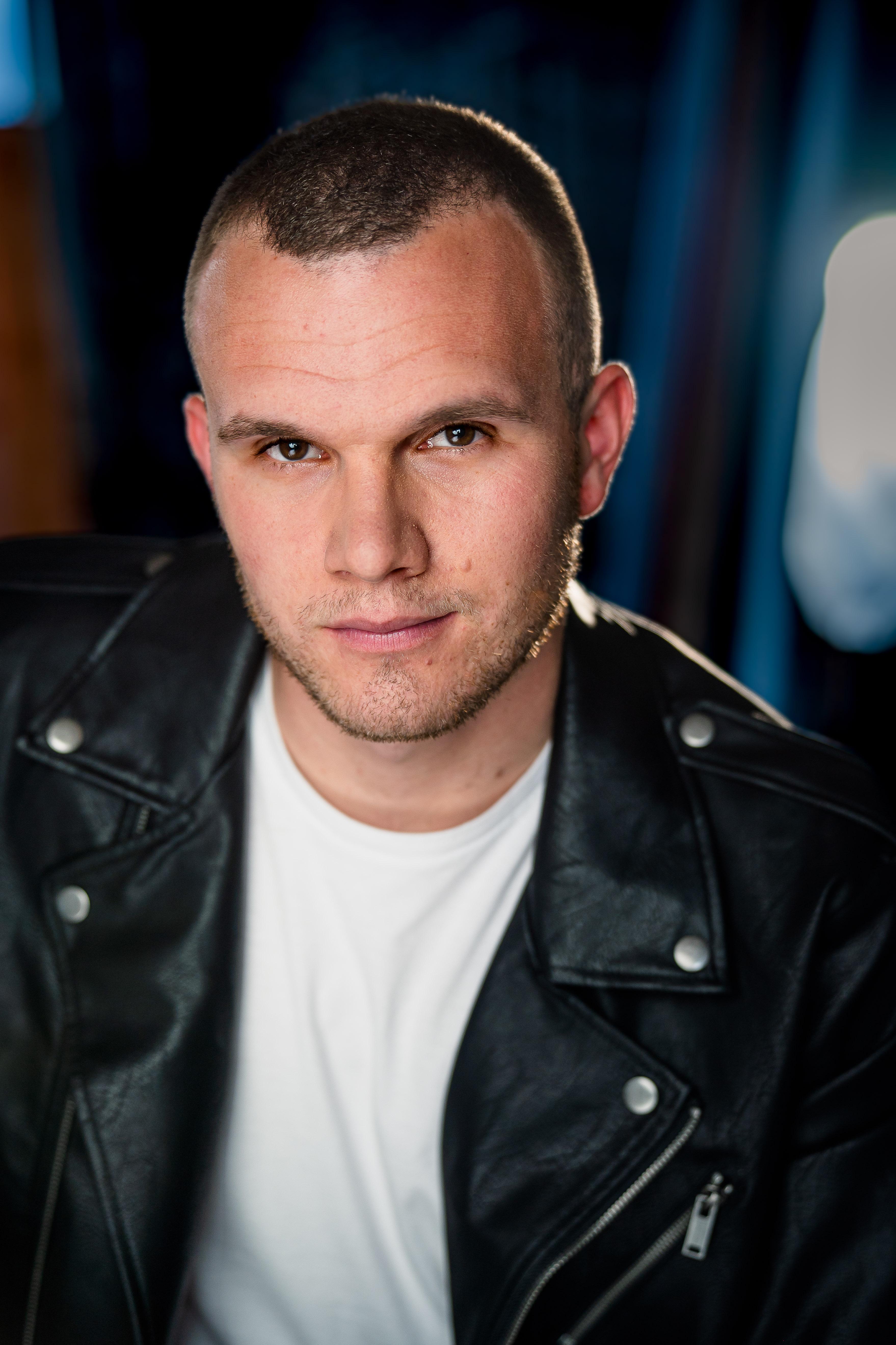 actor Kyle Shaw large photo