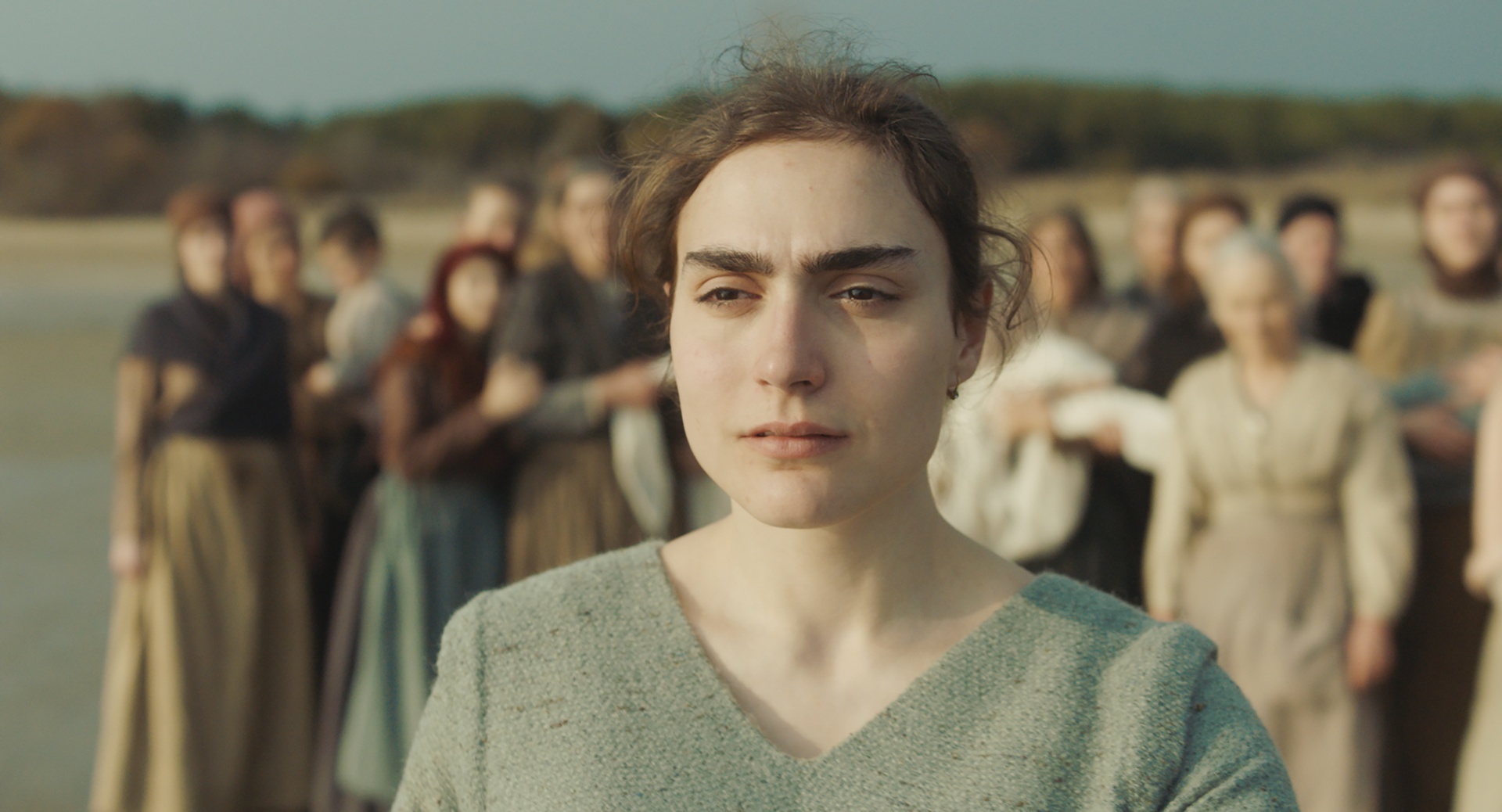 actor Celeste Cescutti large photo