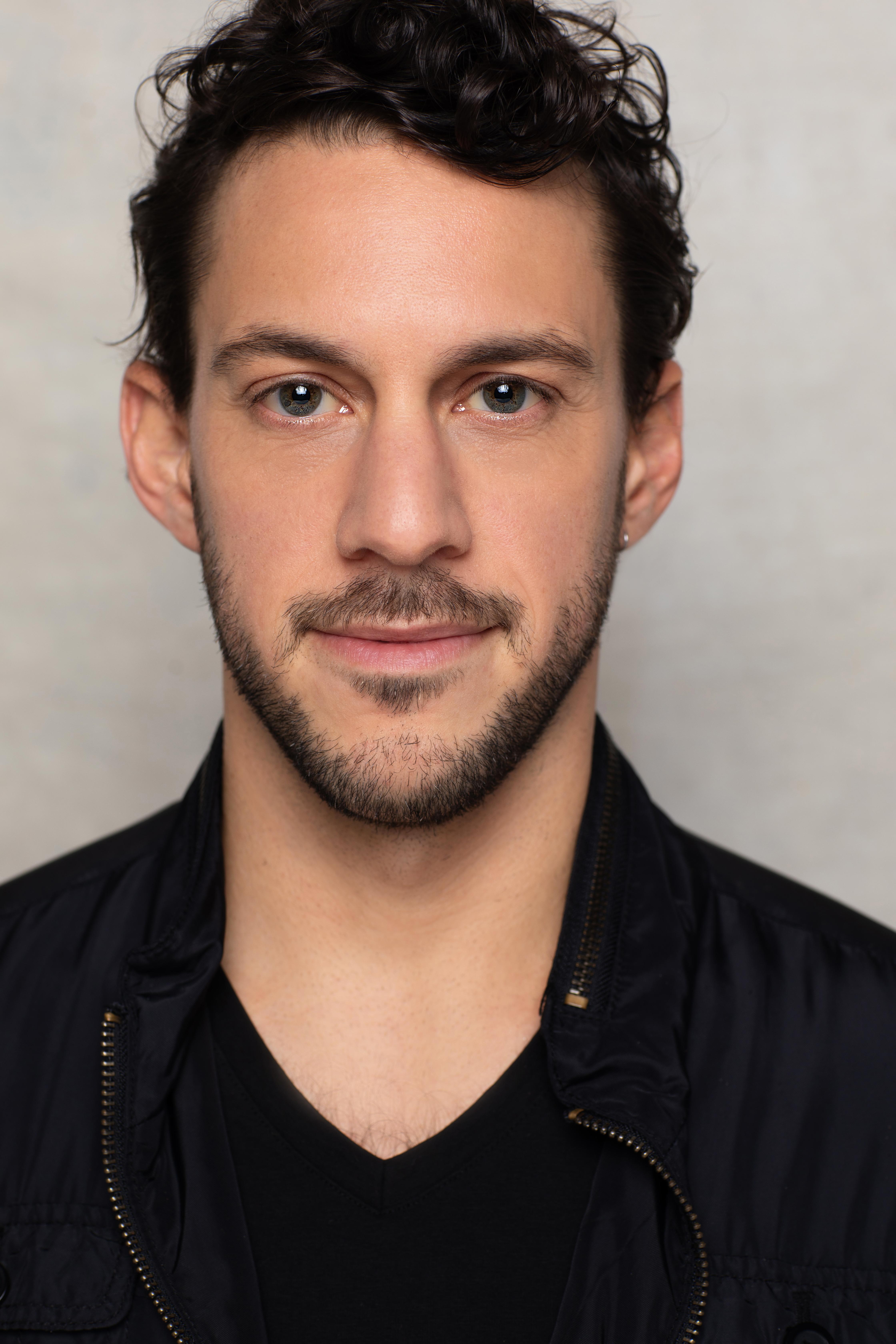 actor Andrew Ottolia large photo