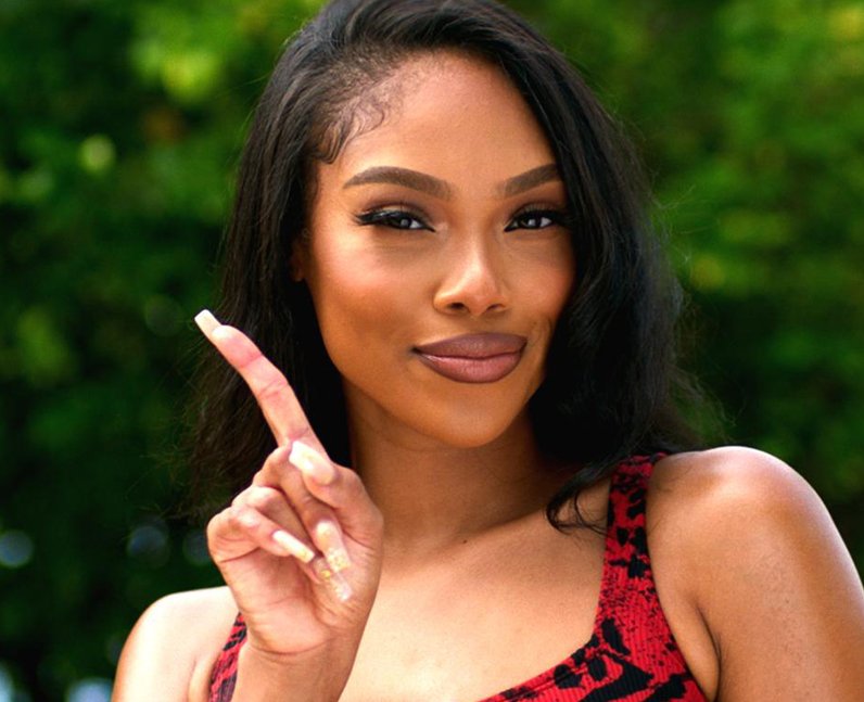 actor Brianna Giscombe large photo