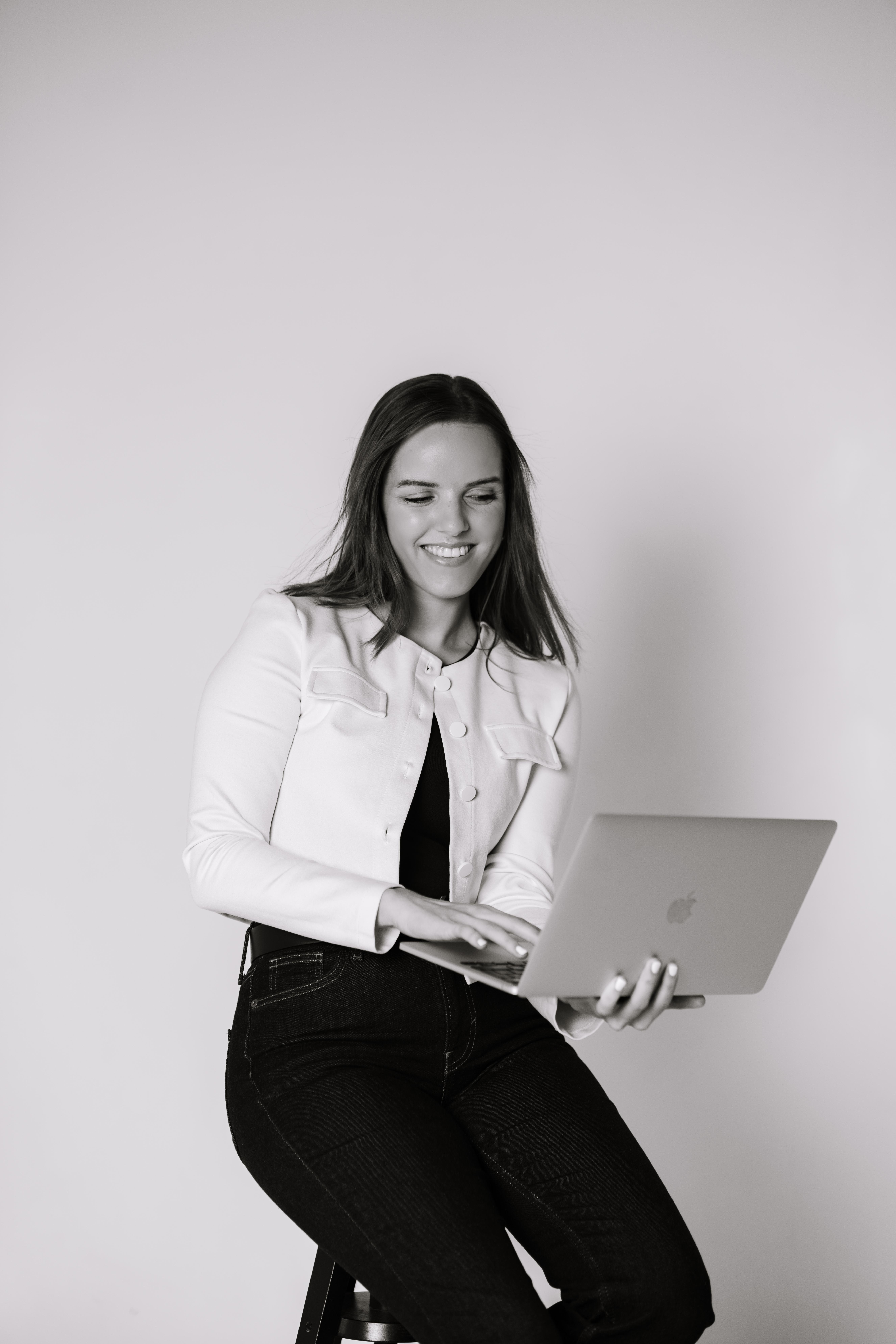 actor Maria Kasesalu large photo