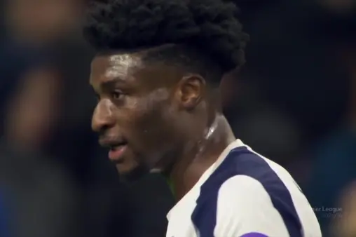 [Highlights] Payback! Kudus receives the ball on the right and unleashes a powerful shot that just goes over the bar