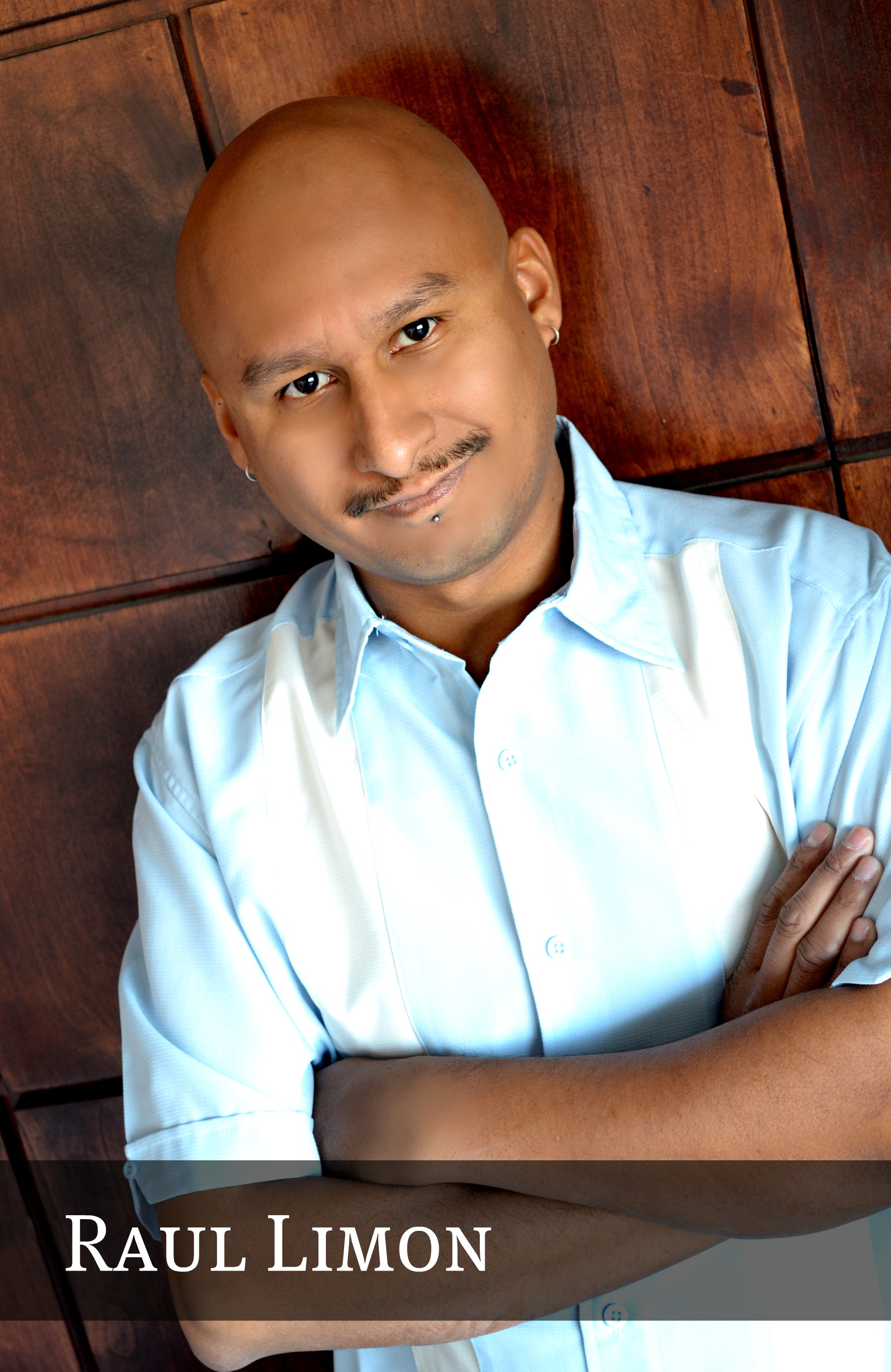 actor Raul Limon large photo