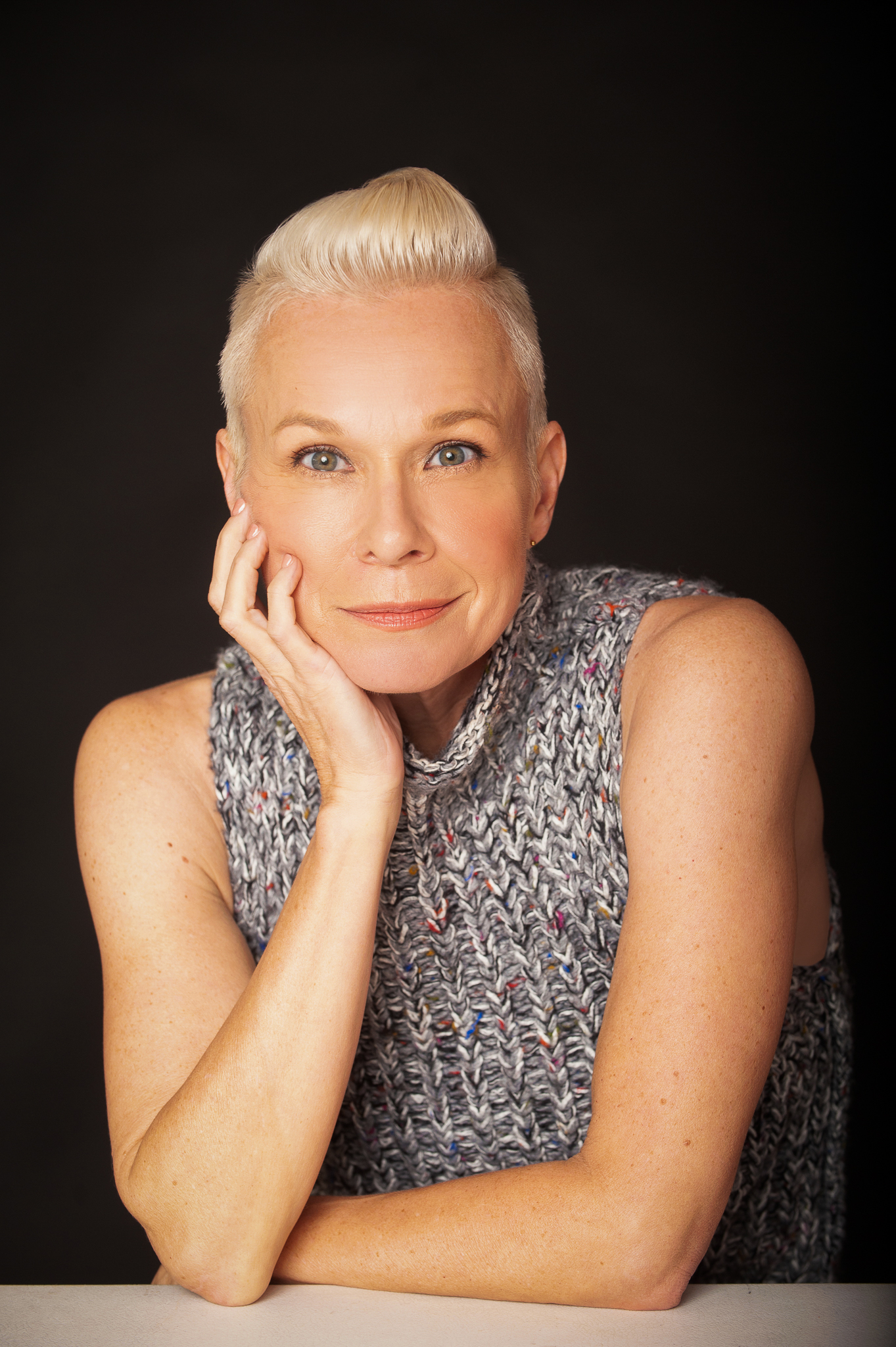 actor Christine Glenn large photo