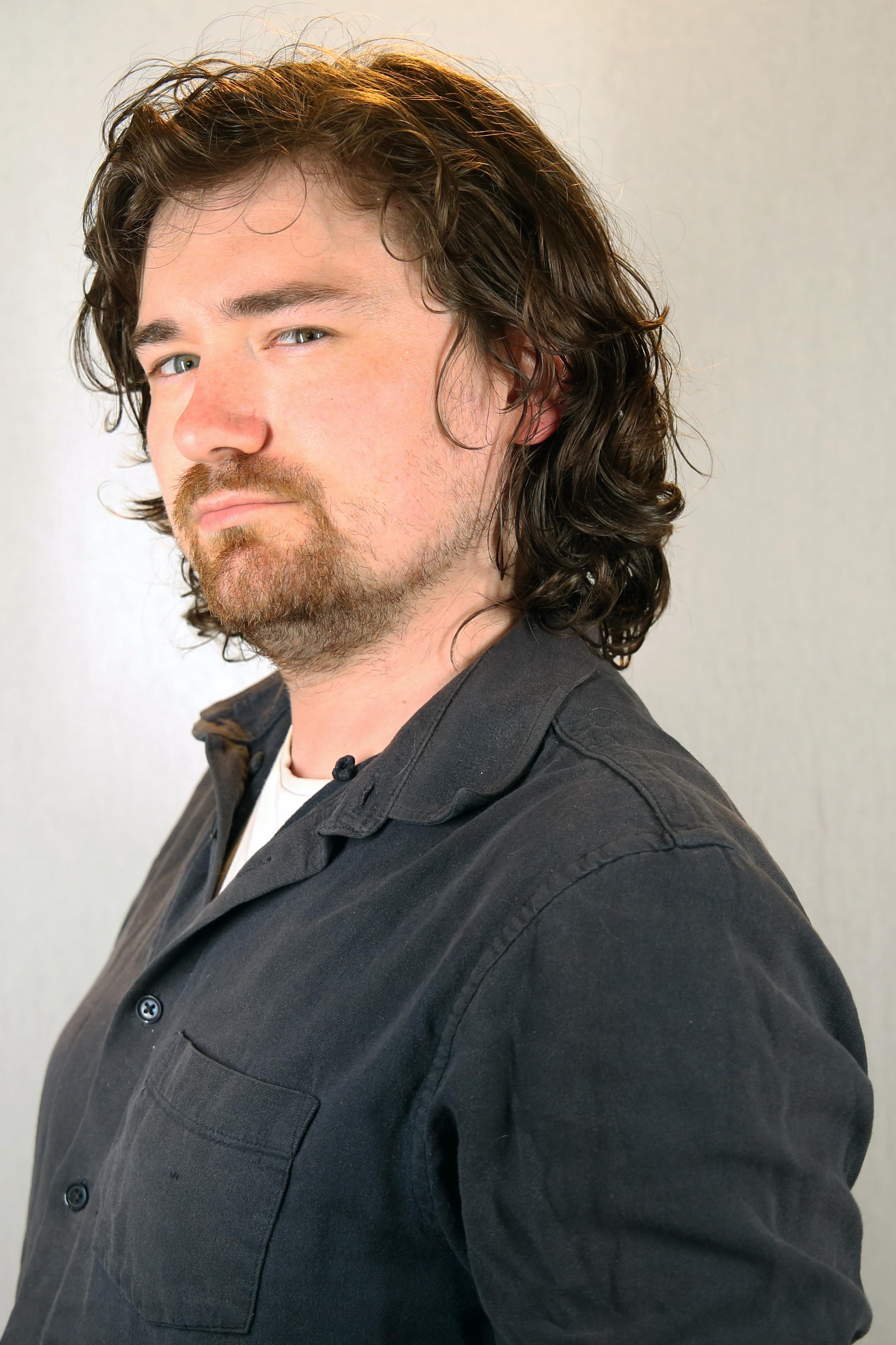 actor Carl Dobson large photo