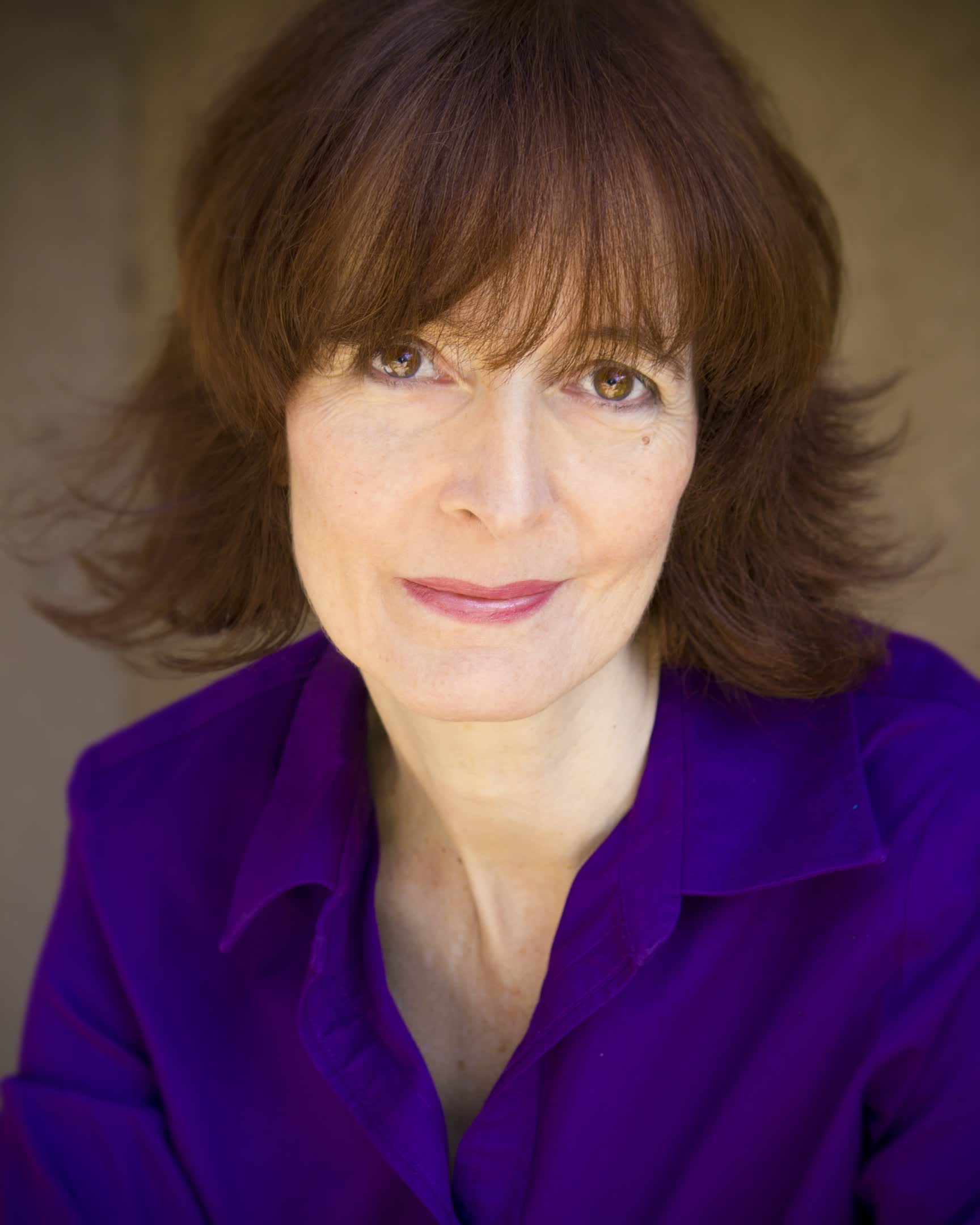 actor Karen Kahler large photo