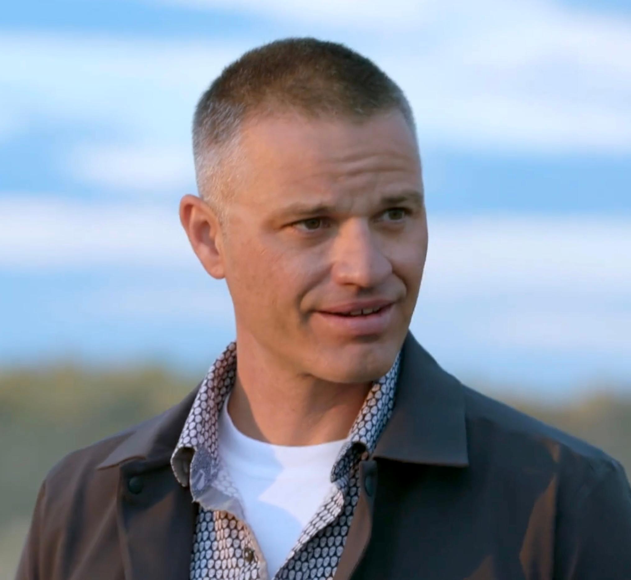 actor Ryan Burns large photo