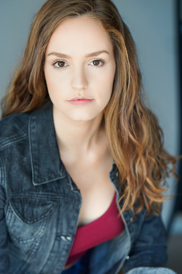 actor Emma Center large photo