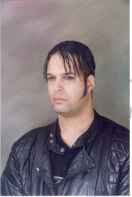 actor Tony Watt large photo