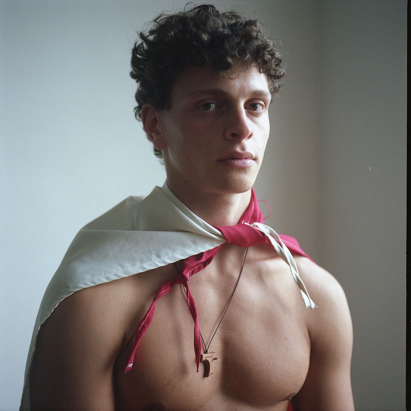 actor Aquiles Casabella large photo