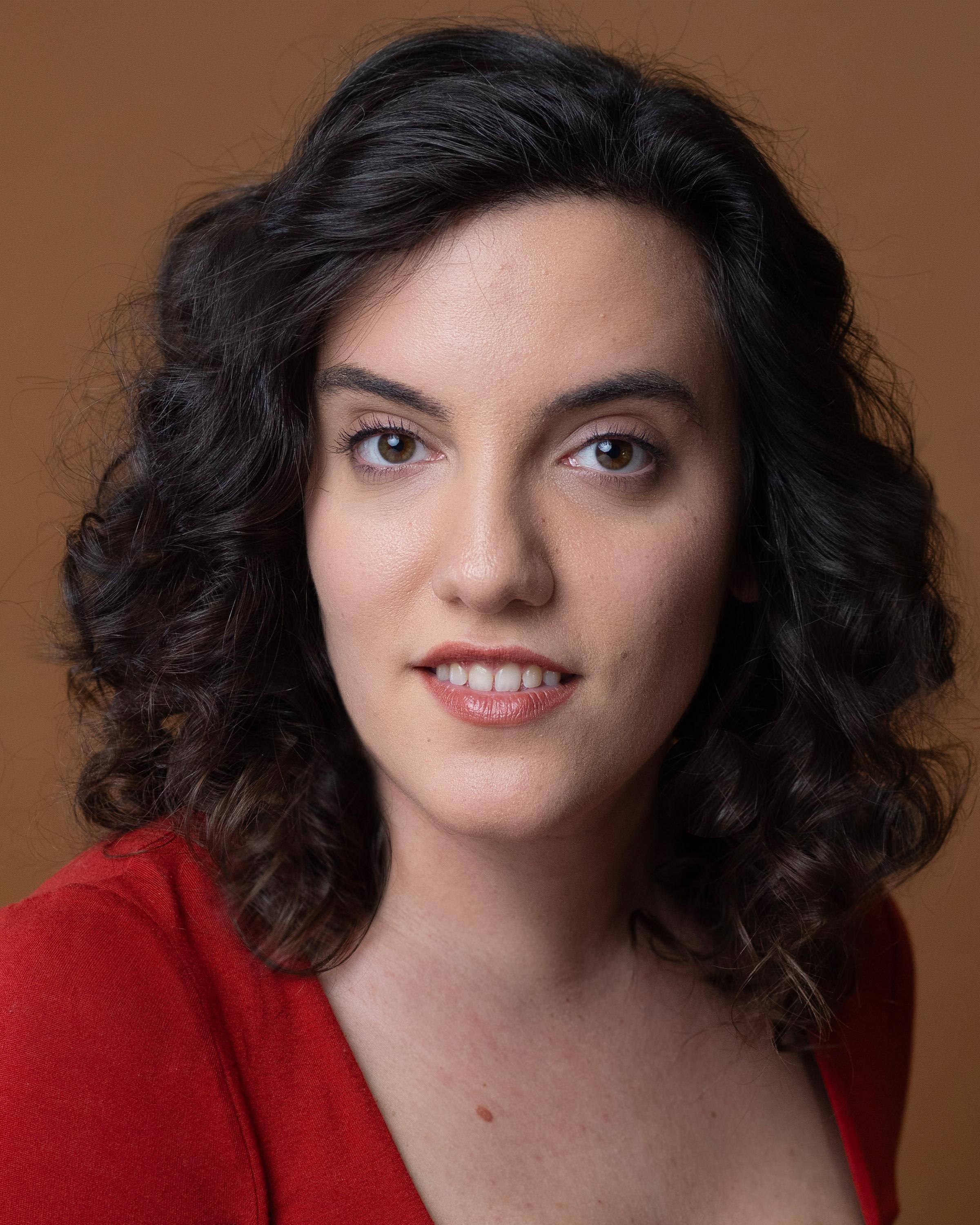 actor Maya Barbon large photo