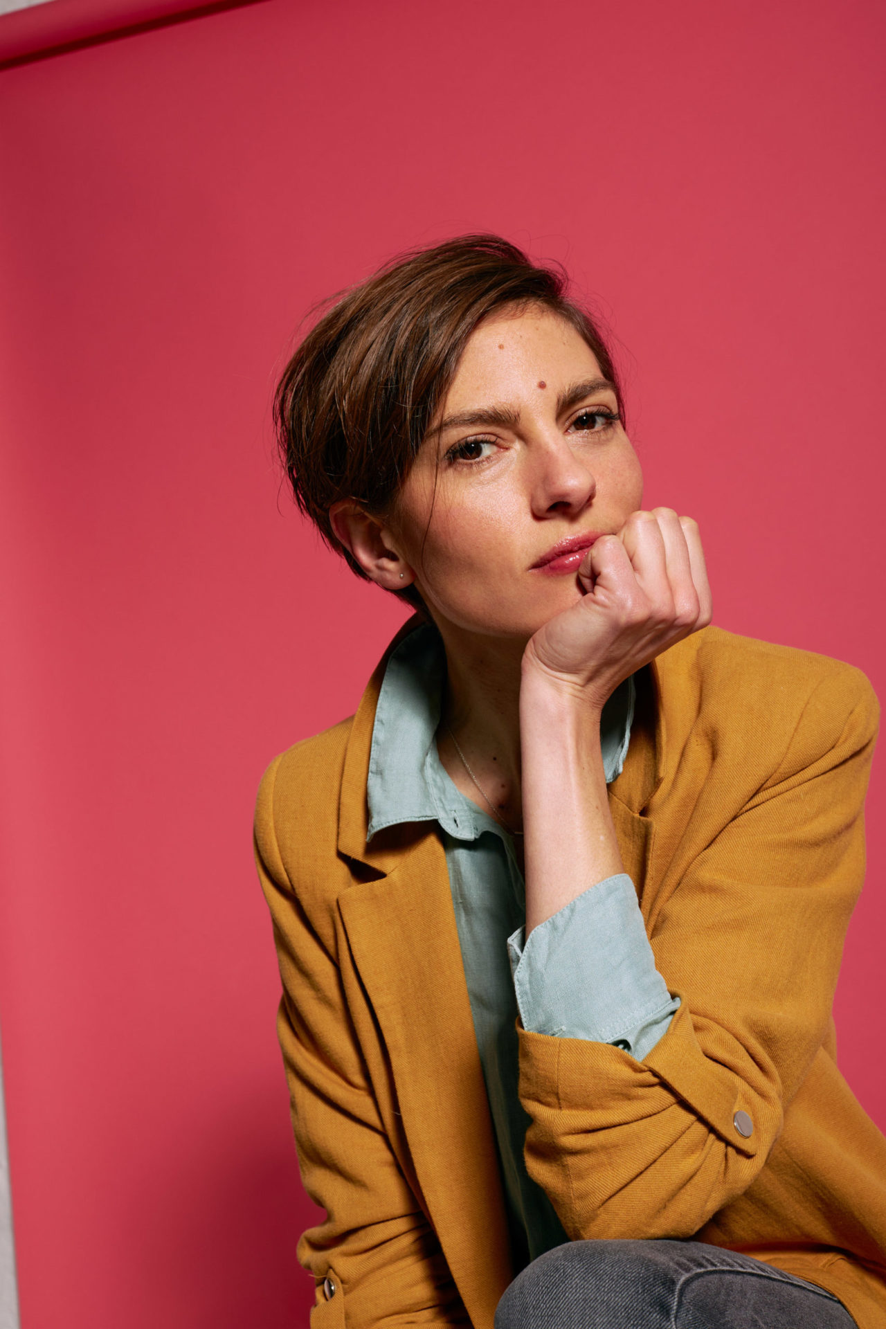 actor Laura de Boer large photo