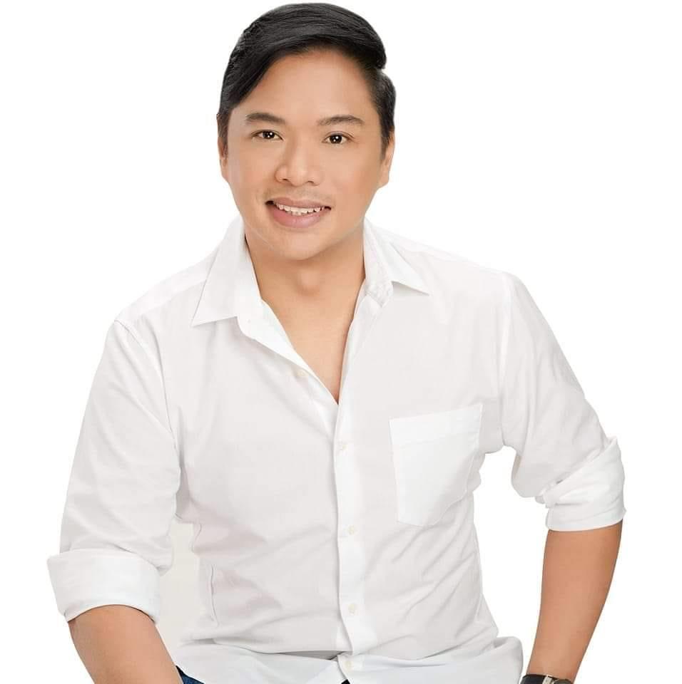 actor Dave Almarinez large photo