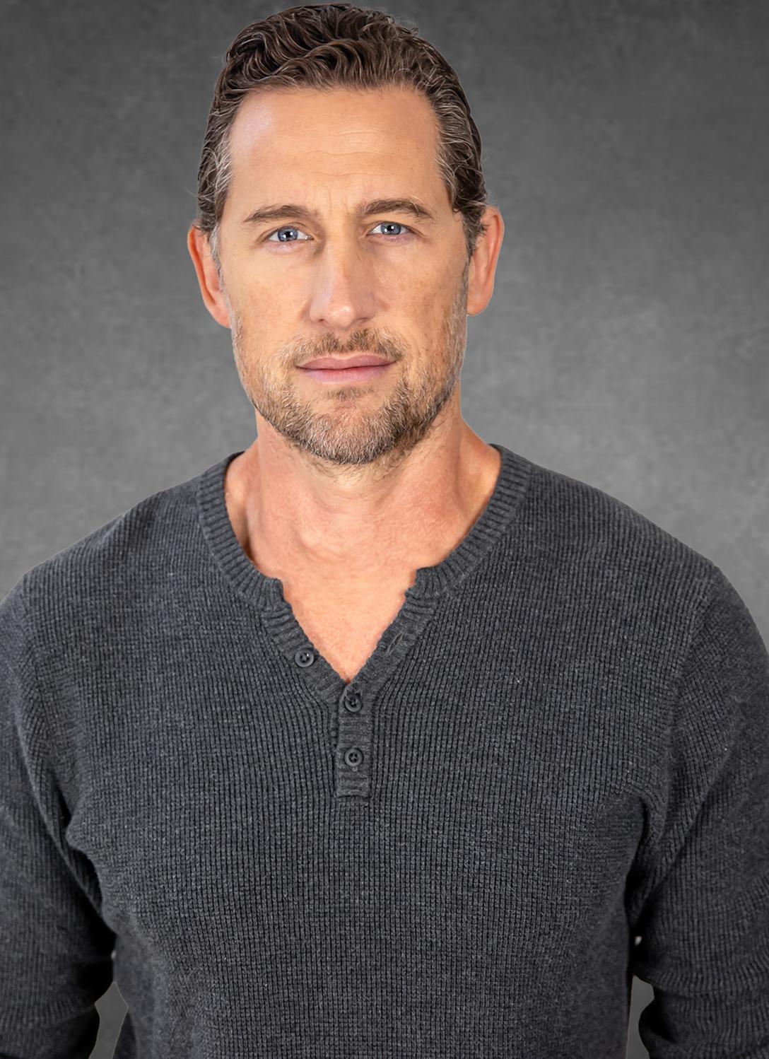 actor Jason Tremblay large photo