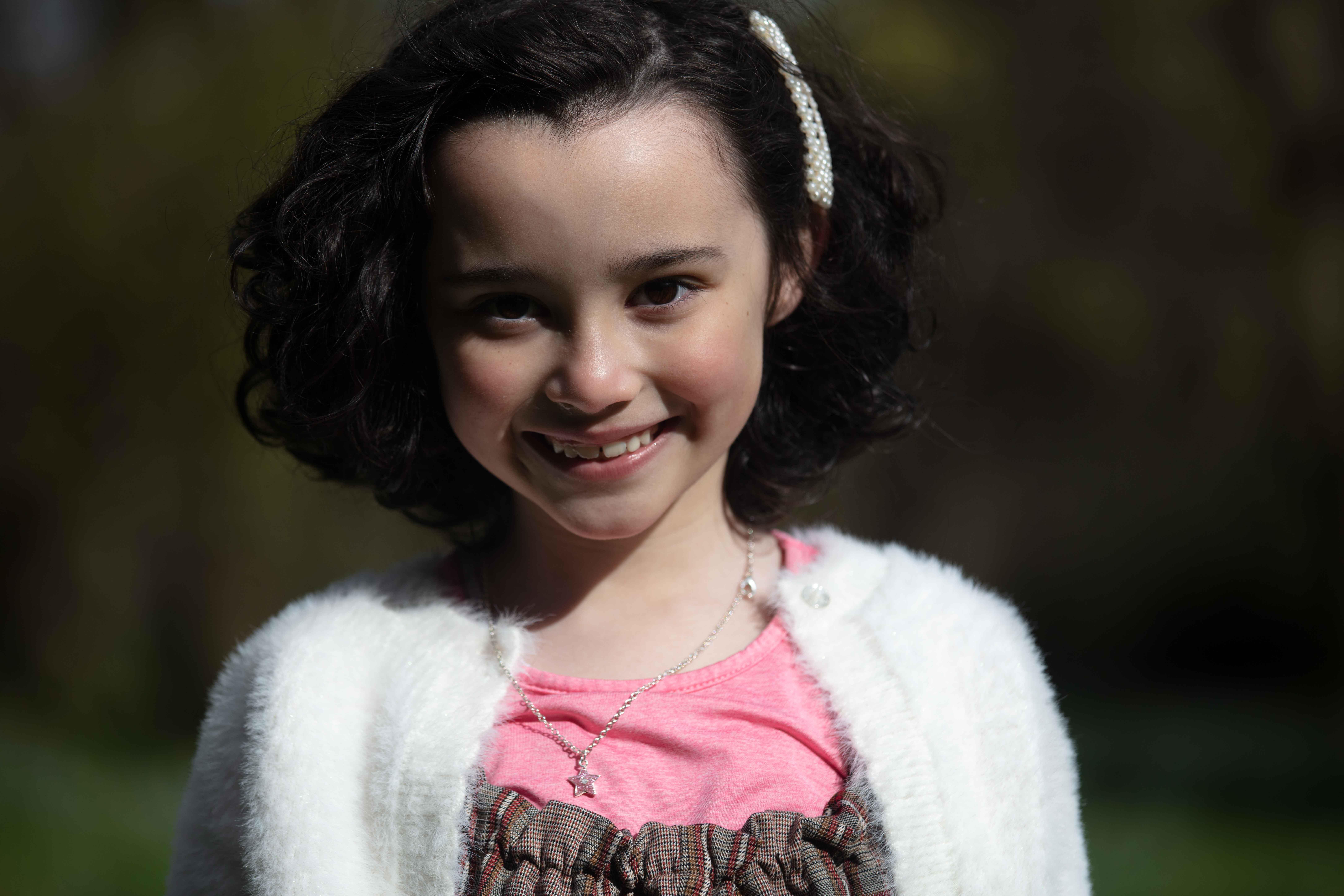 actor Lucy Smith large photo