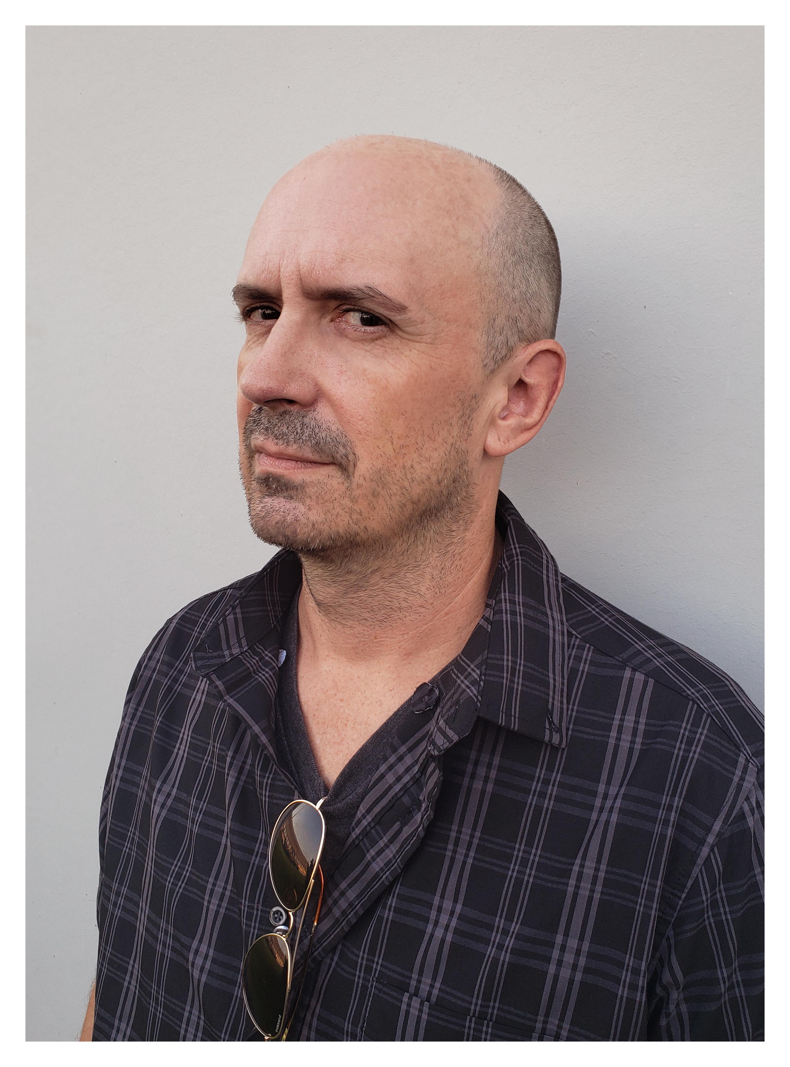 actor Patrick Ian Moore large photo