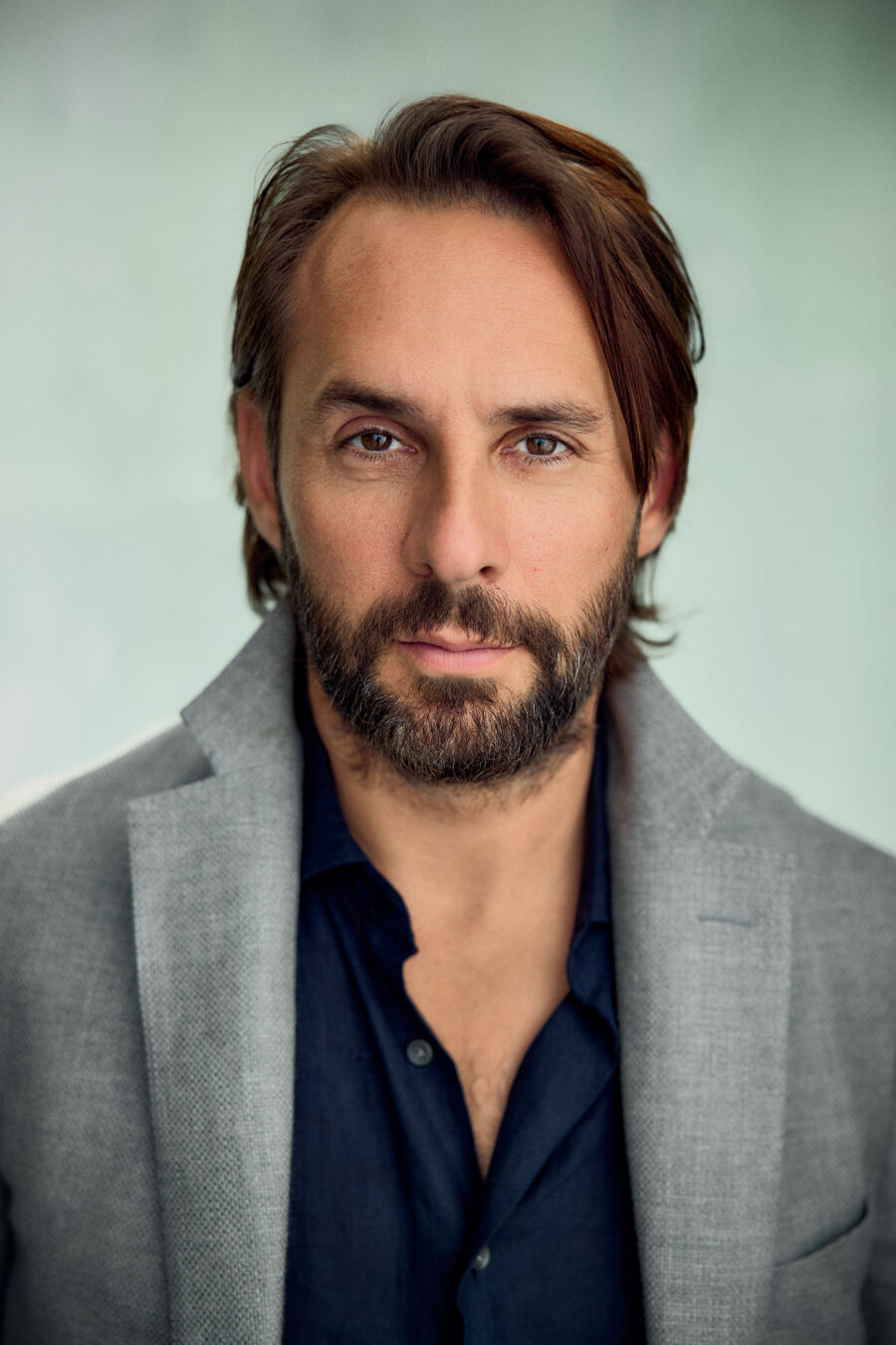 actor Nick Skaugen large photo