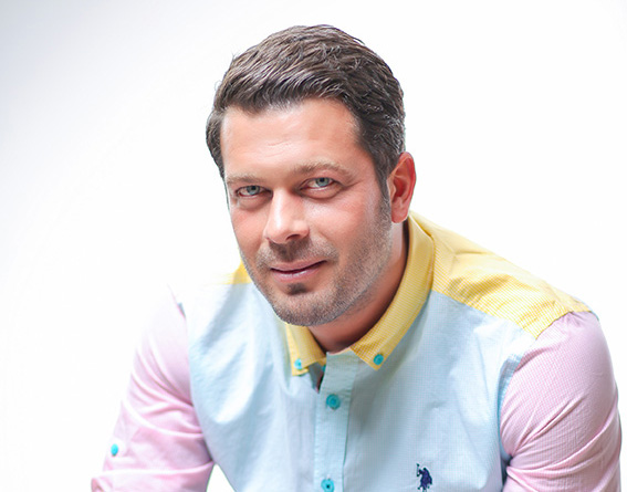 actor Pejman Bazeghi large photo