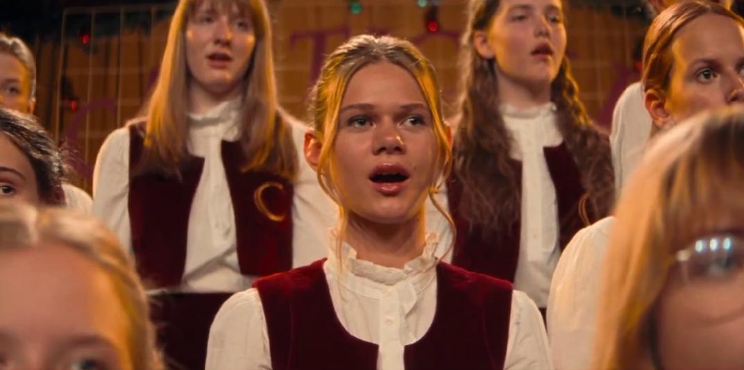 actor Maya Kintera large photo