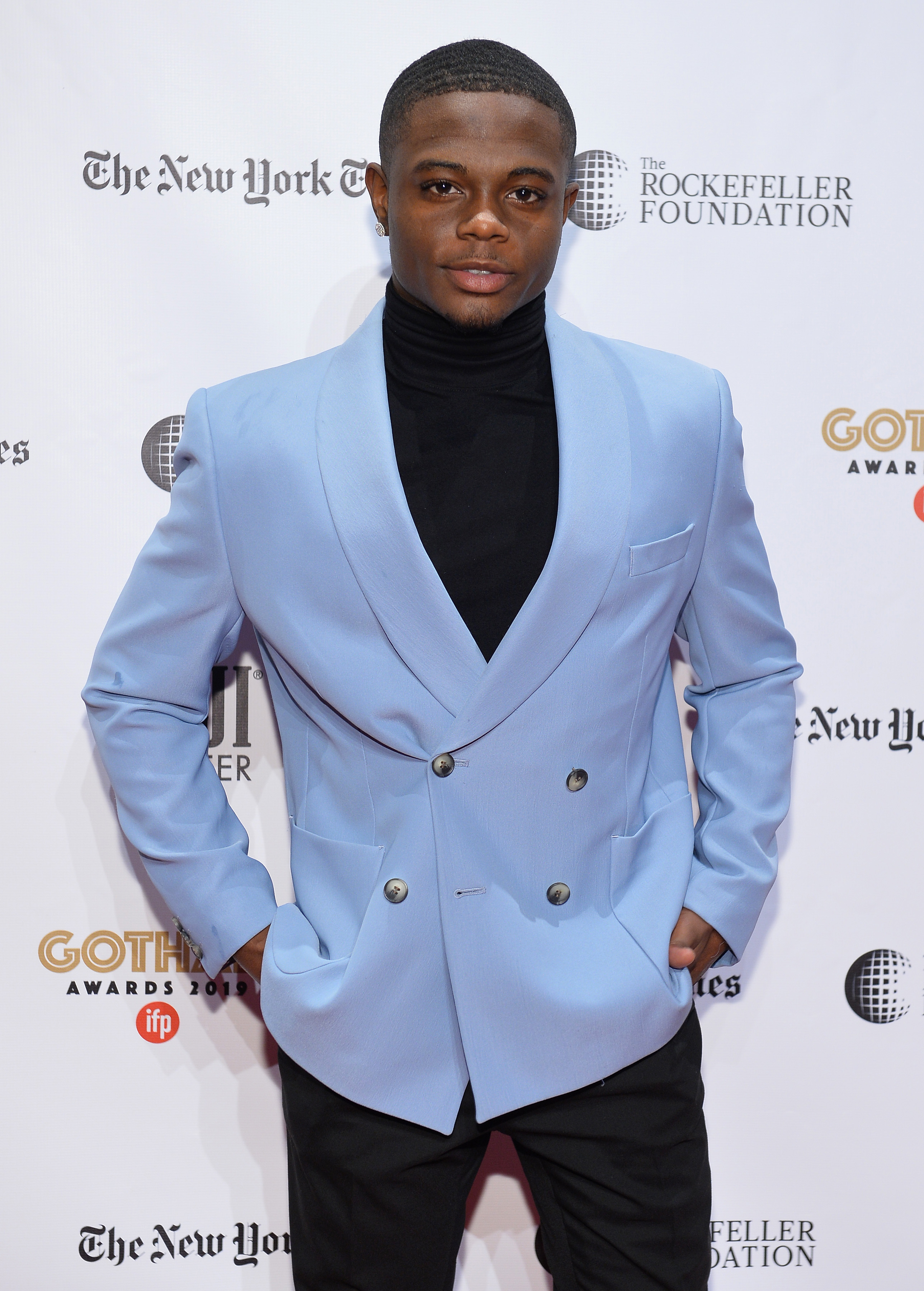 actor Akili McDowell large photo