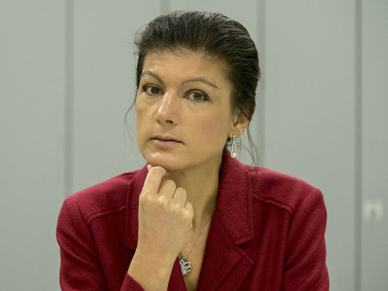 actor Sahra Wagenknecht large photo