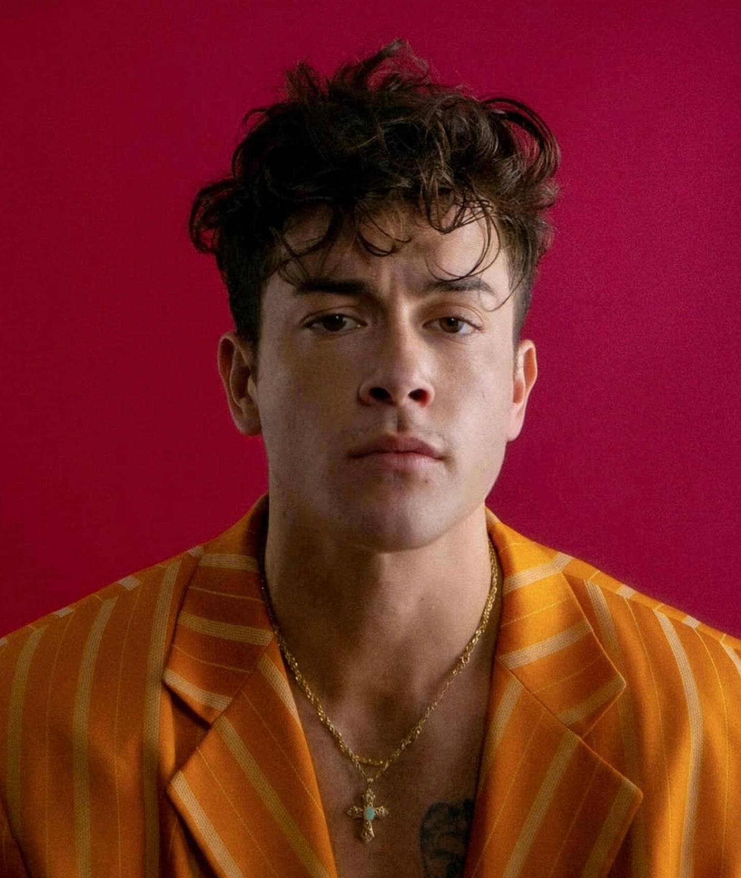 actor August Roads large photo