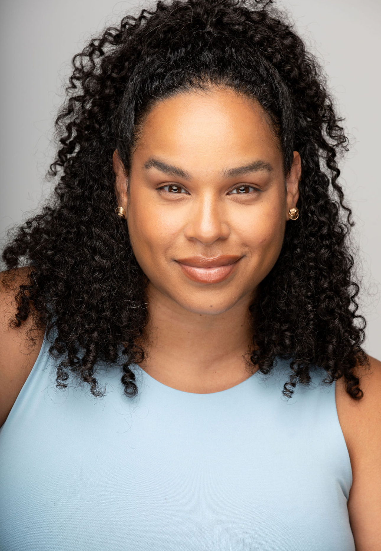 actor Heather Gibson large photo