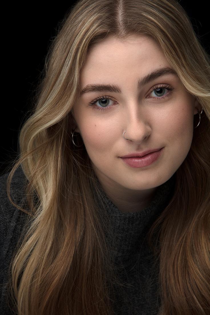 actor Destiny Mounce large photo