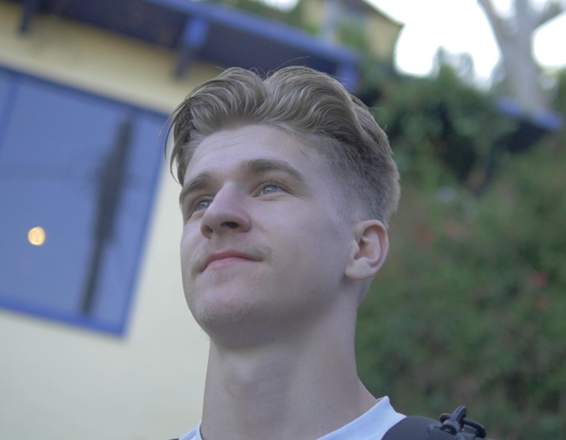 actor Néotis Ronzon large photo