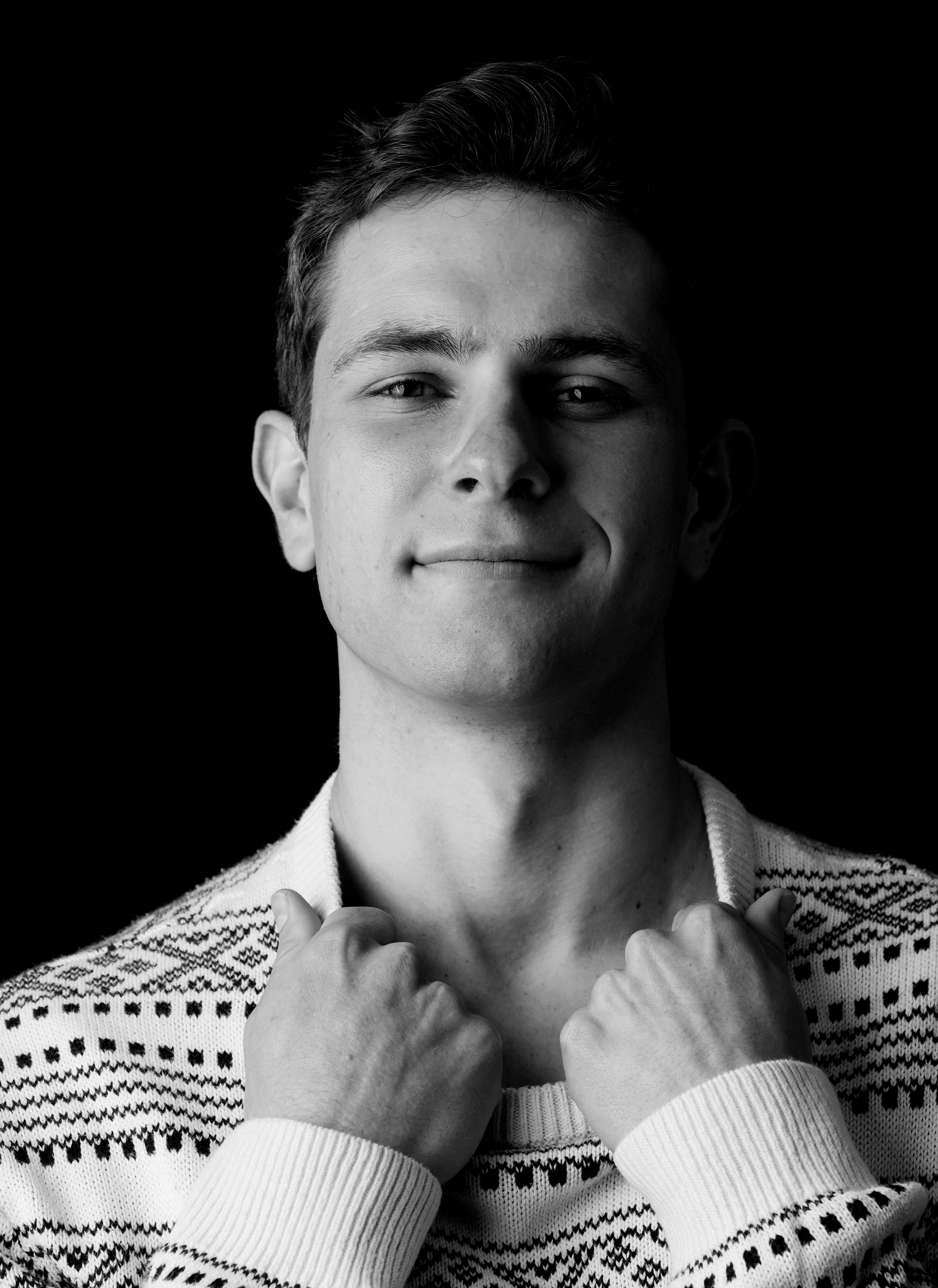 actor Brett Kruger large photo