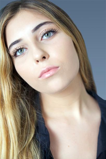 actor Rebecca Pinocci large photo