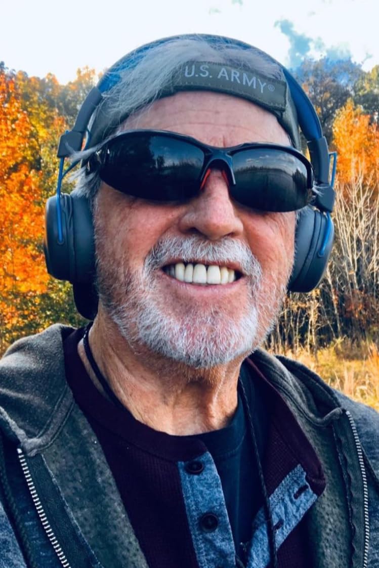 actor M.T. Arnold large photo