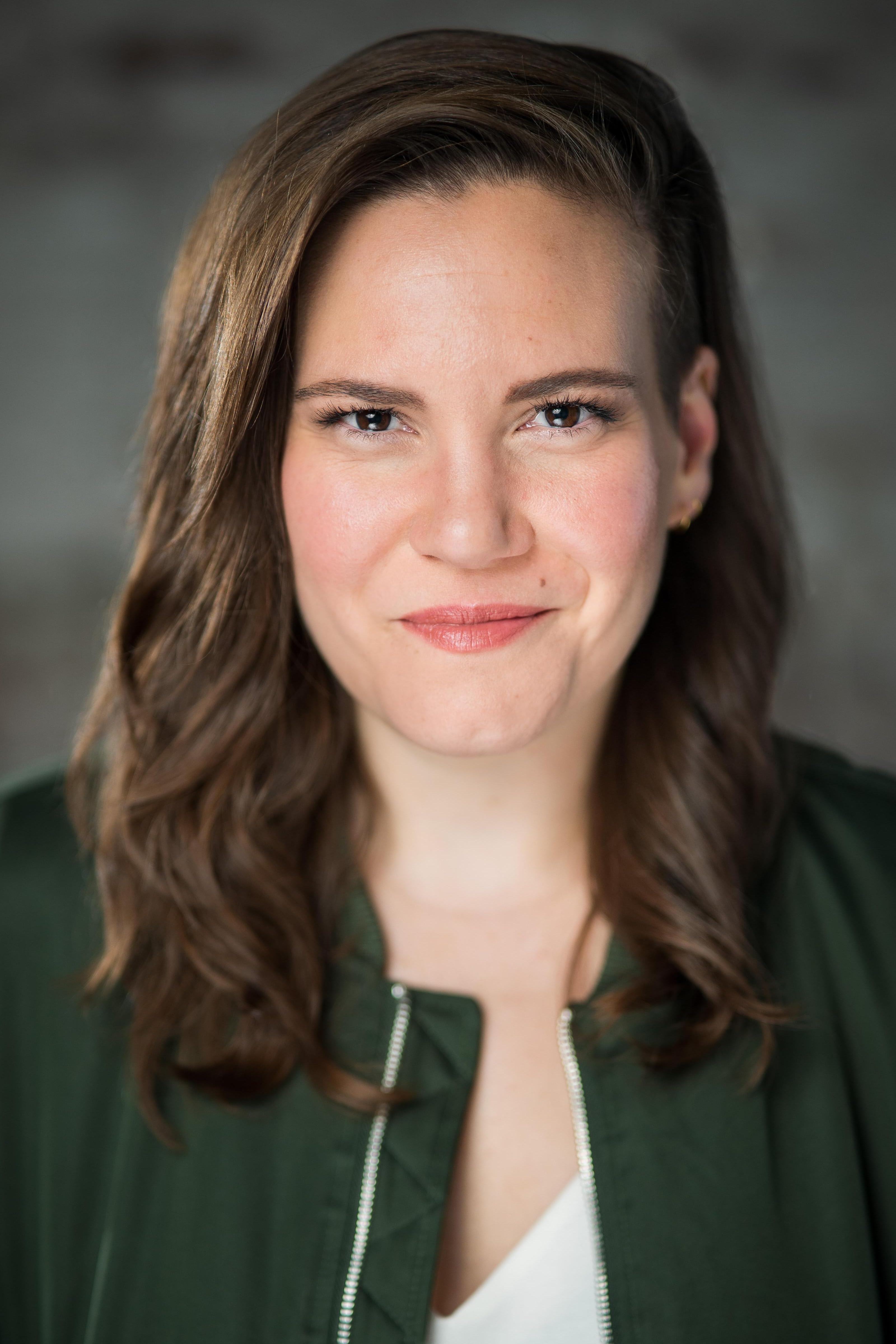 actor Lauren Orlando large photo