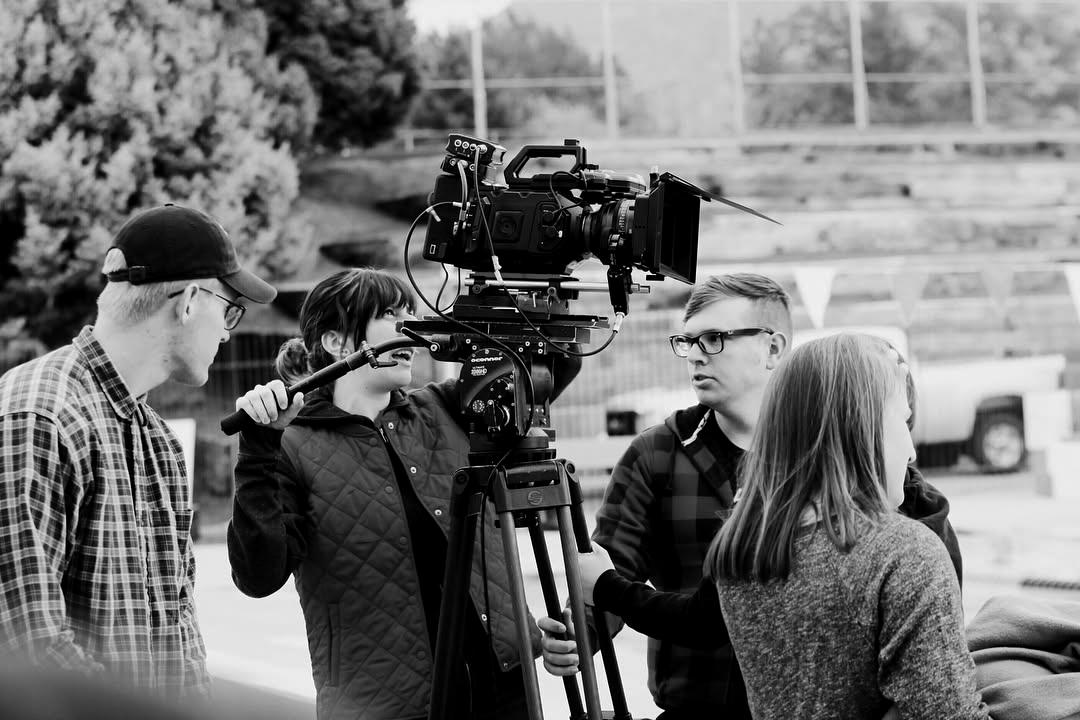 actor Lauren VanDerwerken large photo