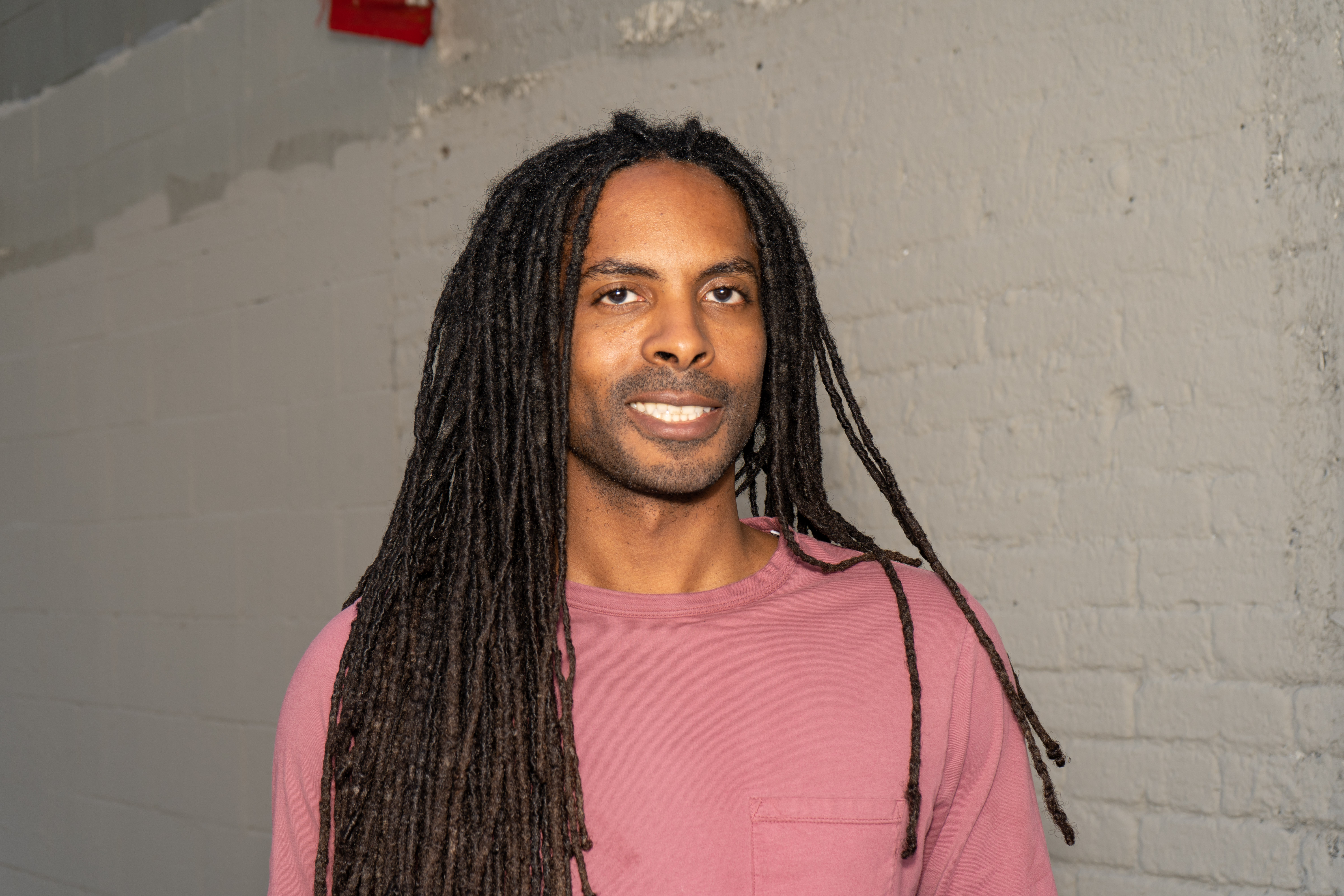 actor McKenzie Woodward large photo