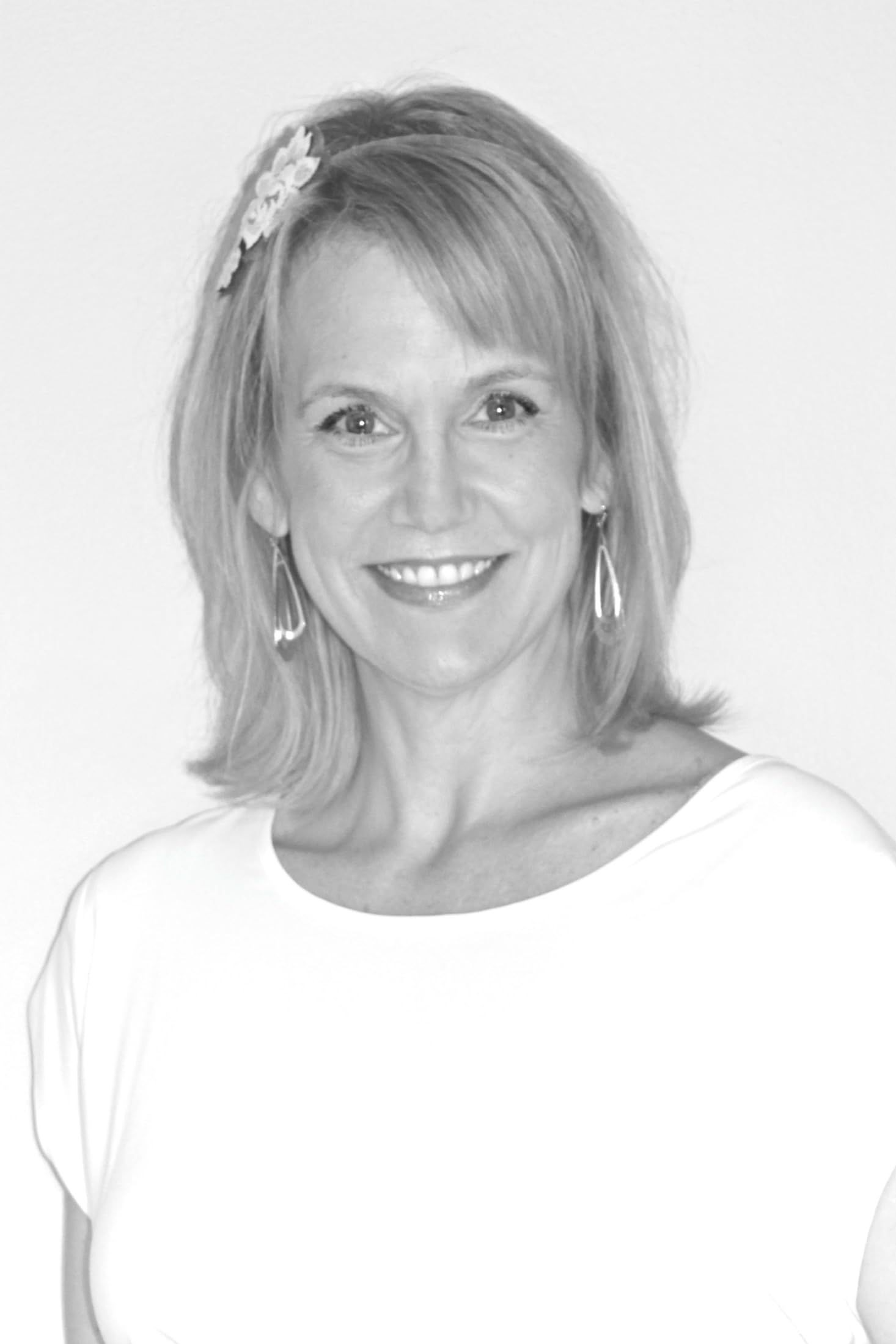 actor Dina Sosa large photo