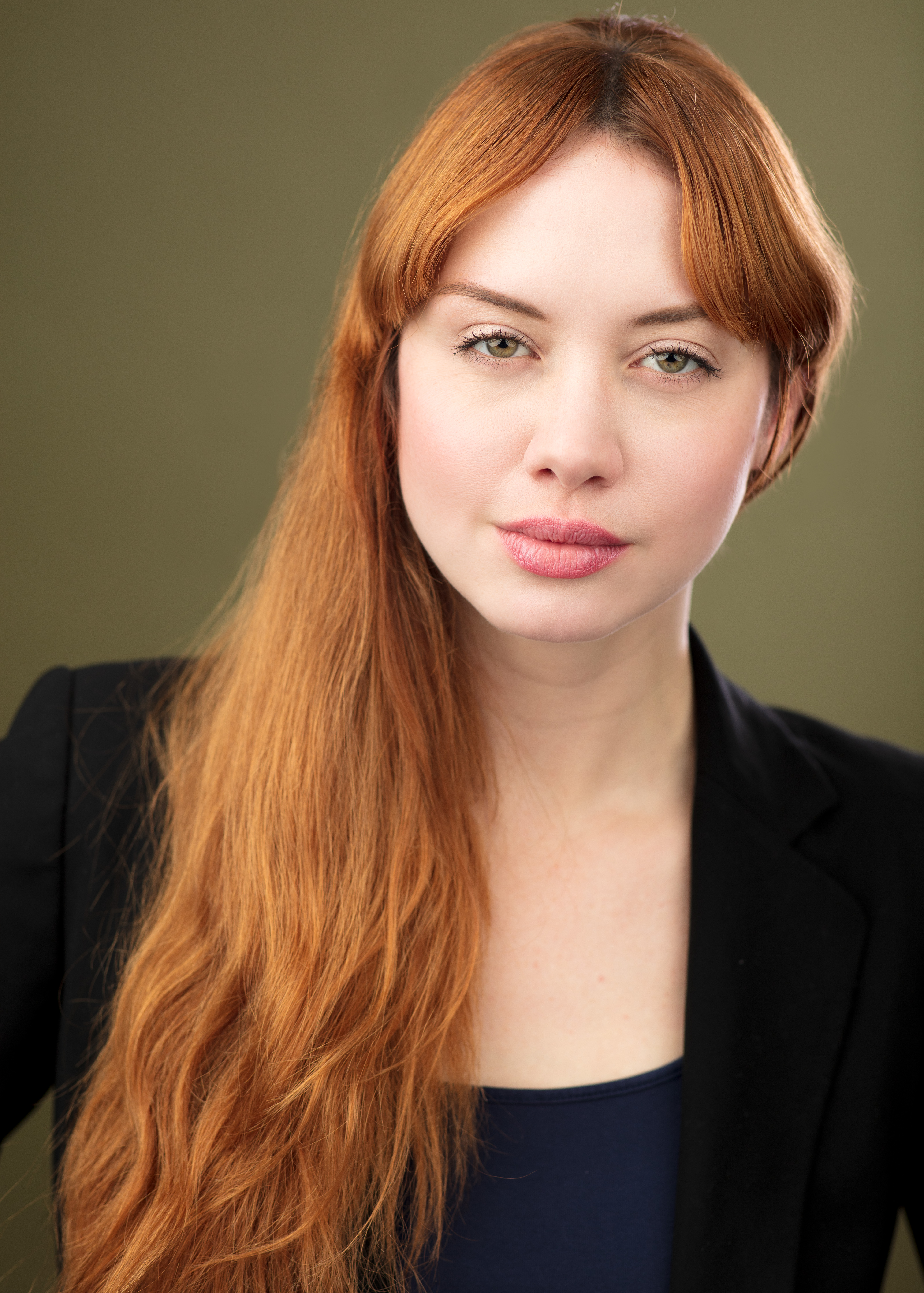 actor Chelsea LeSage large photo